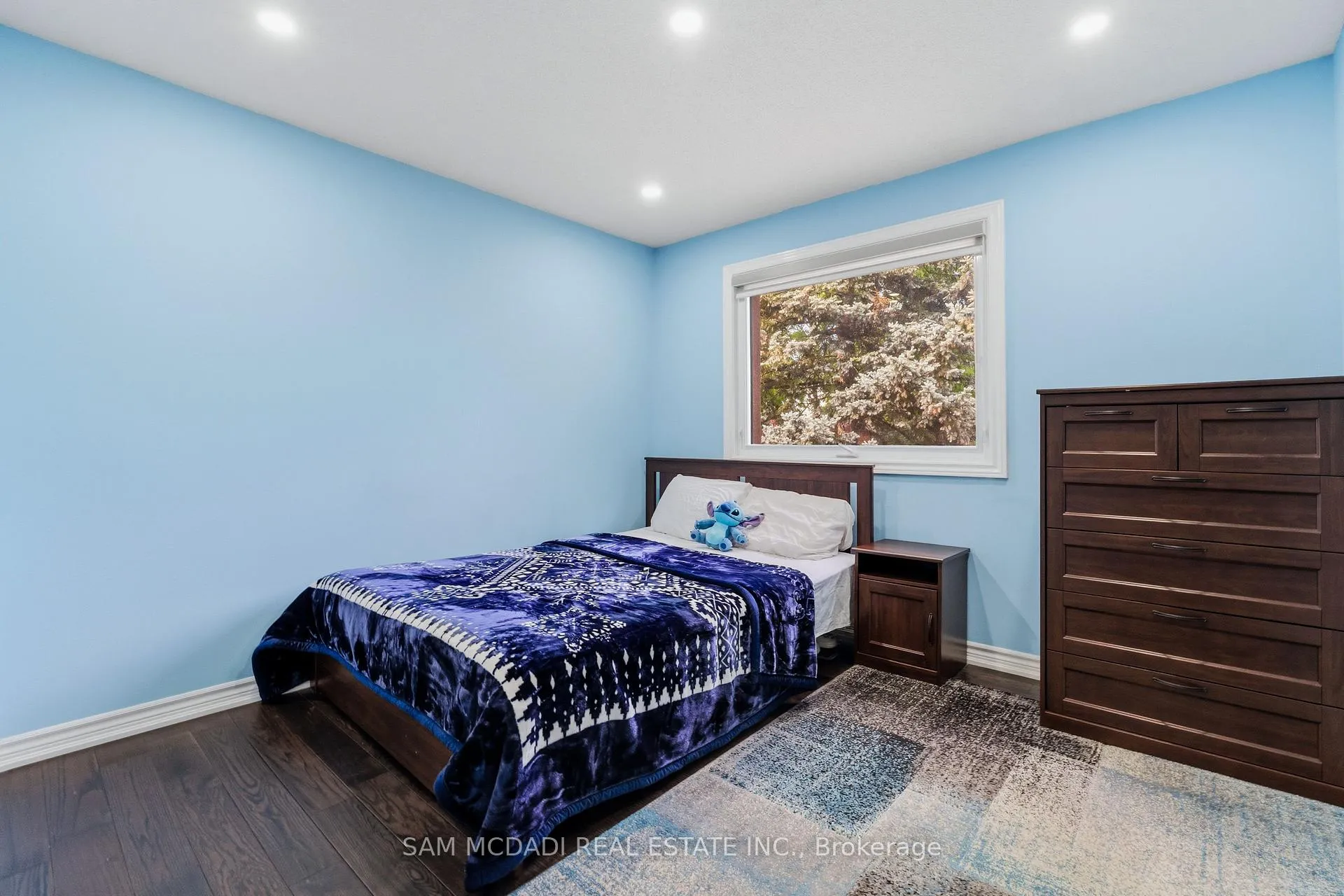 Photo 17 of 6 Chesham Court, Brampton, Snelgrove — HOMEH