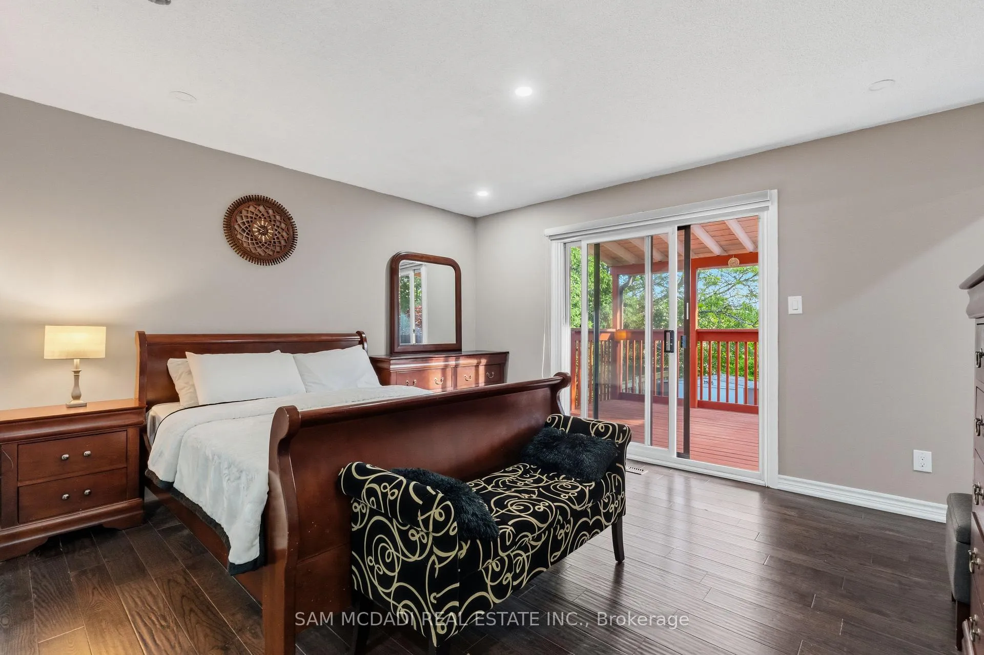Photo 24 of 6 Chesham Court, Brampton, Snelgrove — HOMEH