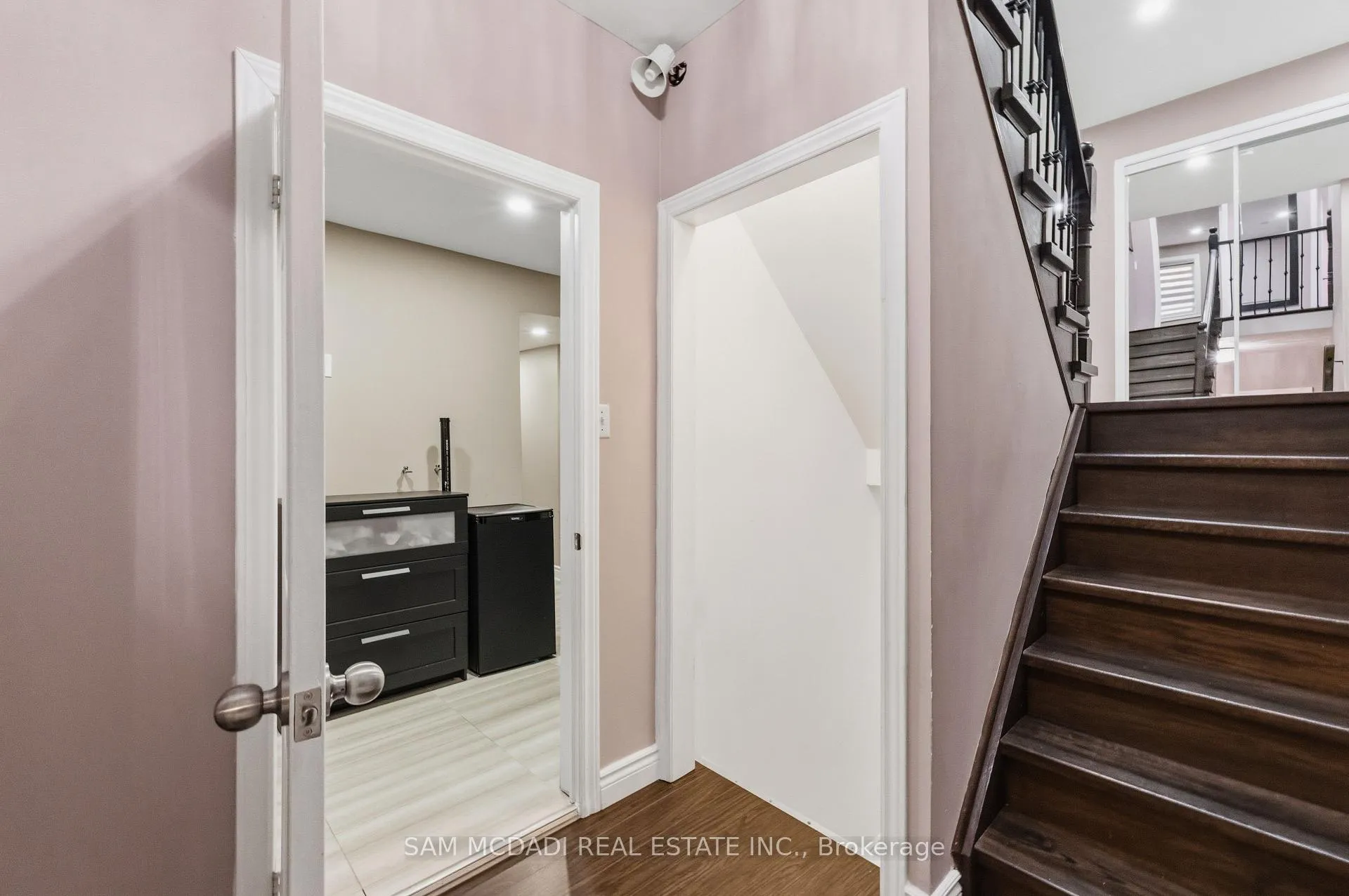 Photo 30 of 6 Chesham Court, Brampton, Snelgrove — HOMEH