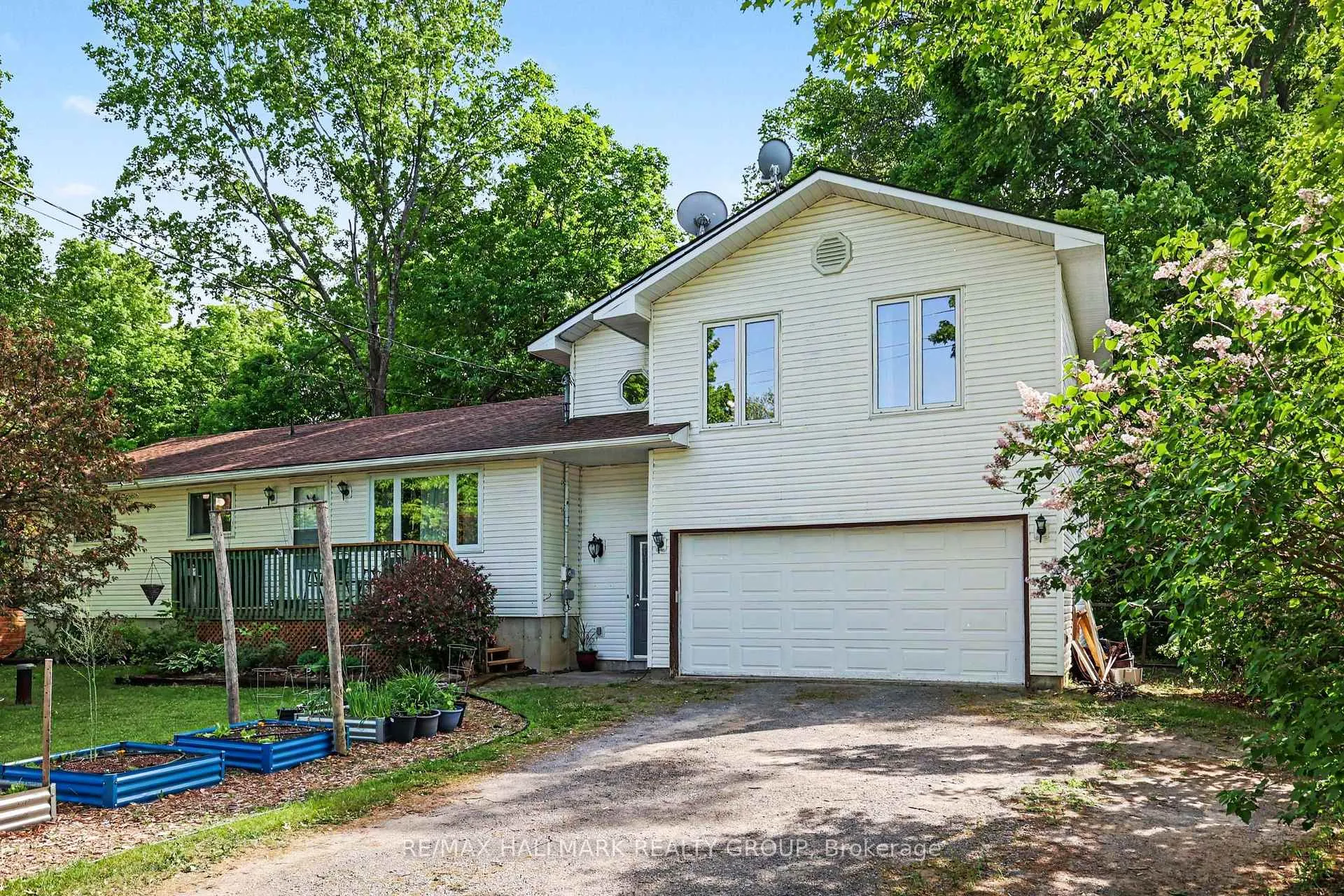 Photo 1 of 471 Campbell Drive, McNab/Braeside, Mcnab/Braeside Twps — HOMEH