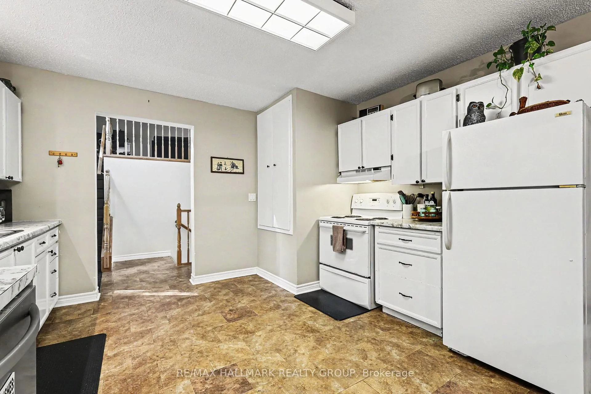 Photo 11 of 471 Campbell Drive, McNab/Braeside, Mcnab/Braeside Twps — HOMEH