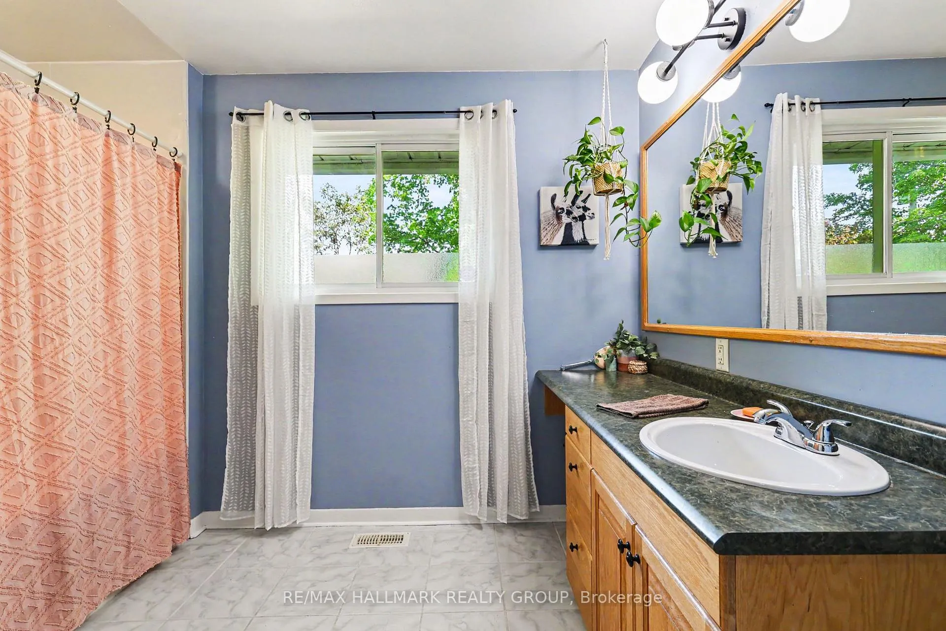 Photo 16 of 471 Campbell Drive, McNab/Braeside, Mcnab/Braeside Twps — HOMEH