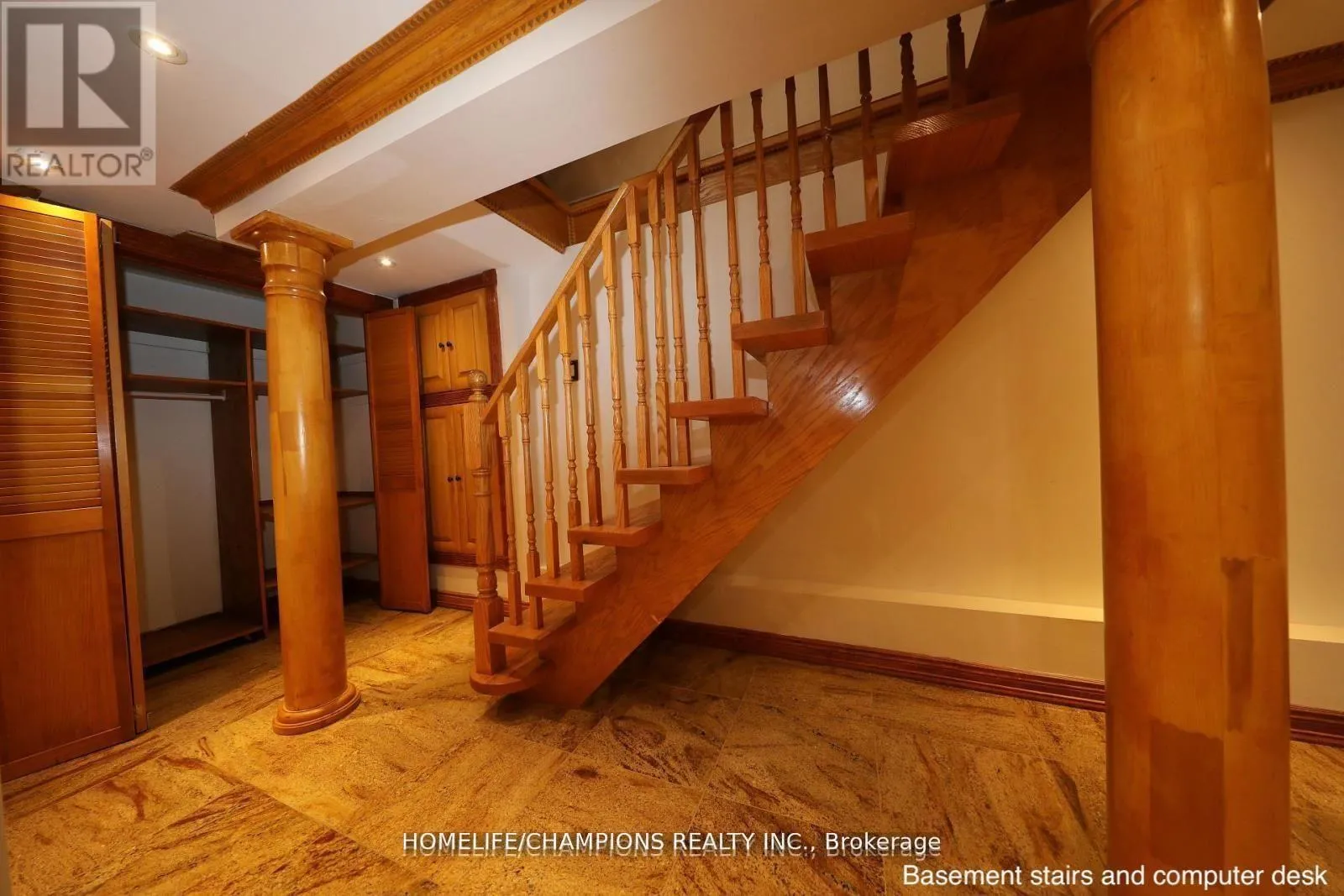 Photo 17 of 291 St Clair Avenue E, Toronto, Rosedale-Moore Park — HOMEH