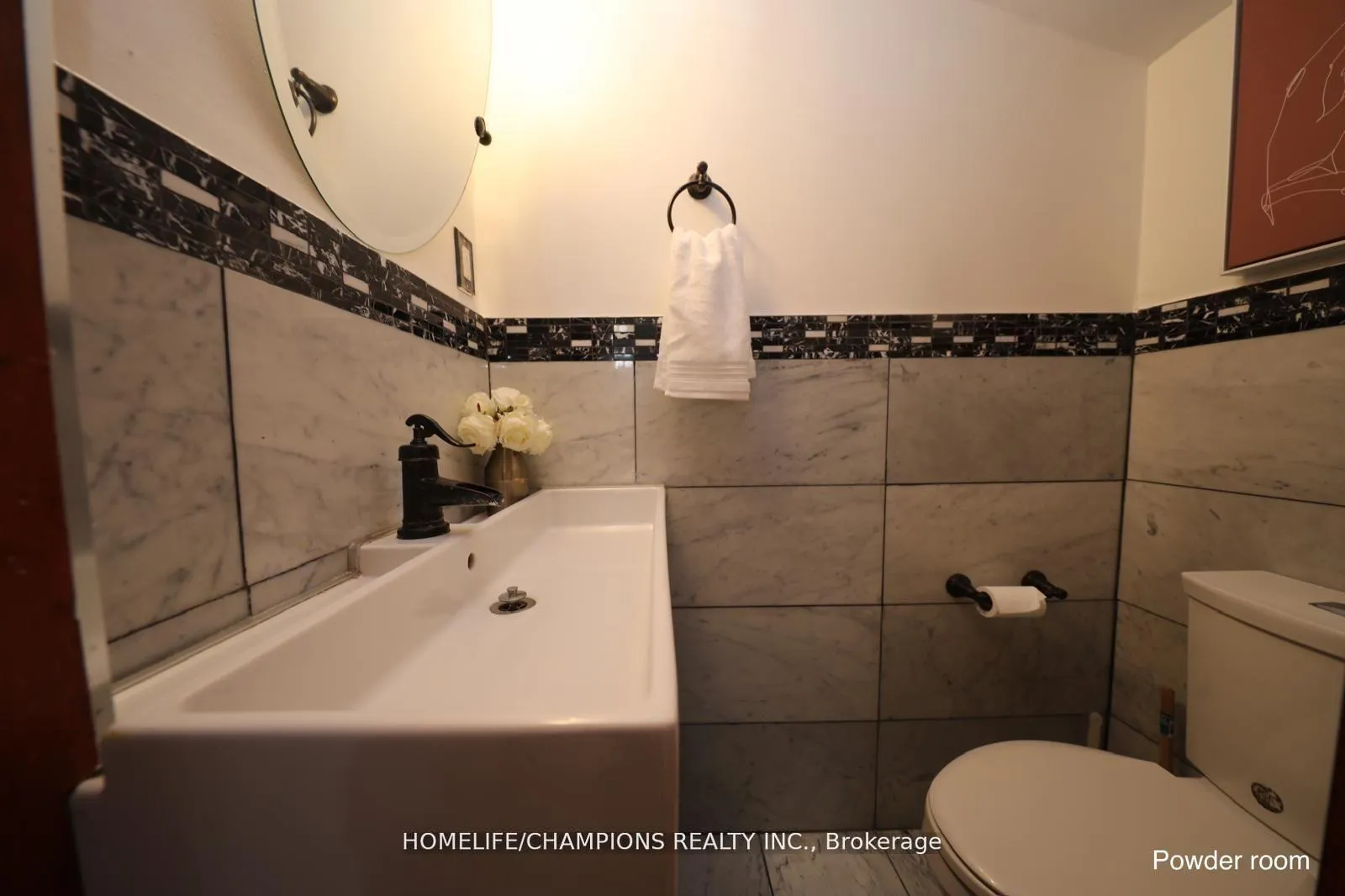 Photo 32 of 291 St Clair Avenue E, Toronto, Rosedale-Moore Park — HOMEH