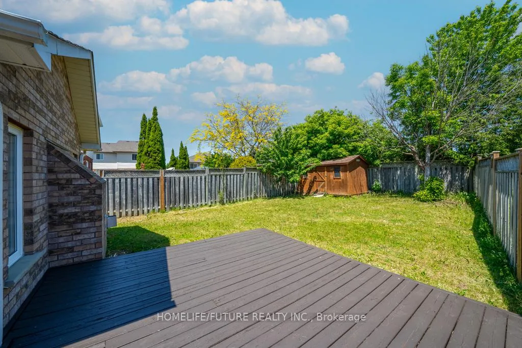 Photo 40 of 1966 Dalhousie Crescent, Oshawa, Samac — HOMEH