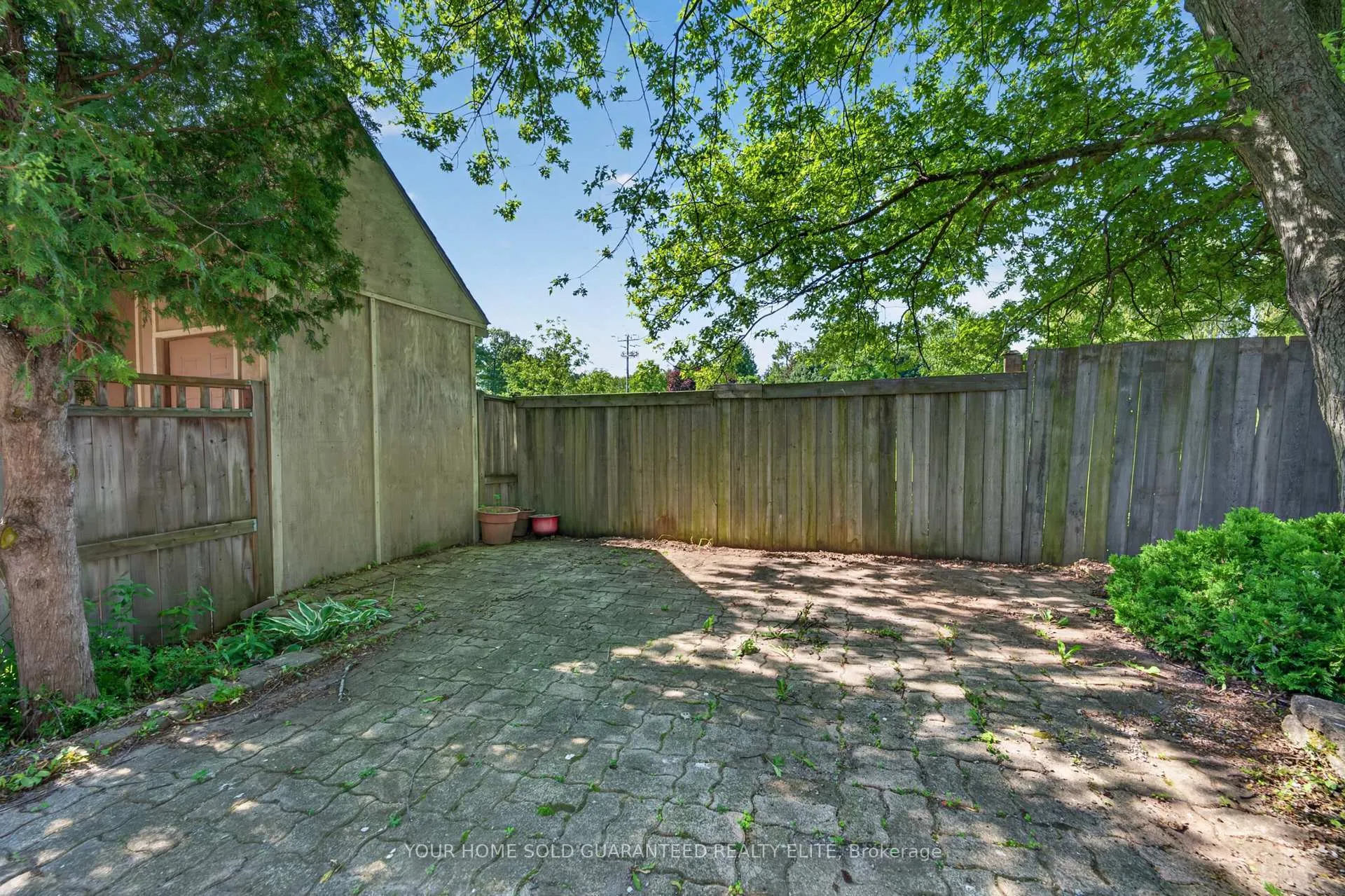 Photo 9 of 126 Mountain Street, Grimsby, Grimsby Escarpment — HOMEH