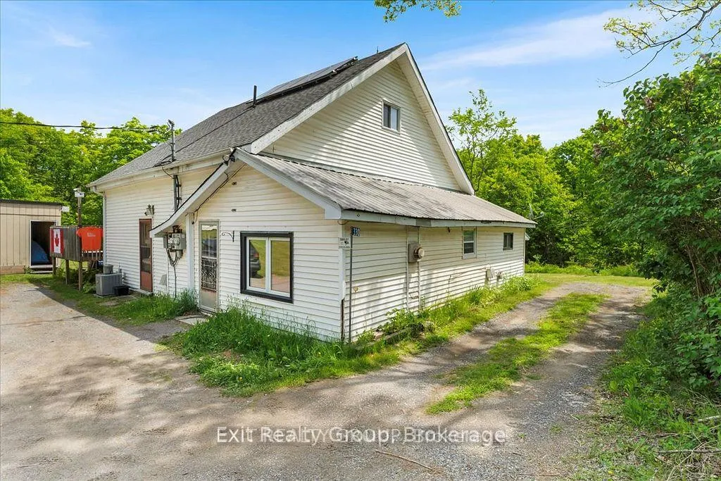 Photo 3 of Unit B, 330 Black River Road, Tweed, Elzevir (Twp) — HOMEH