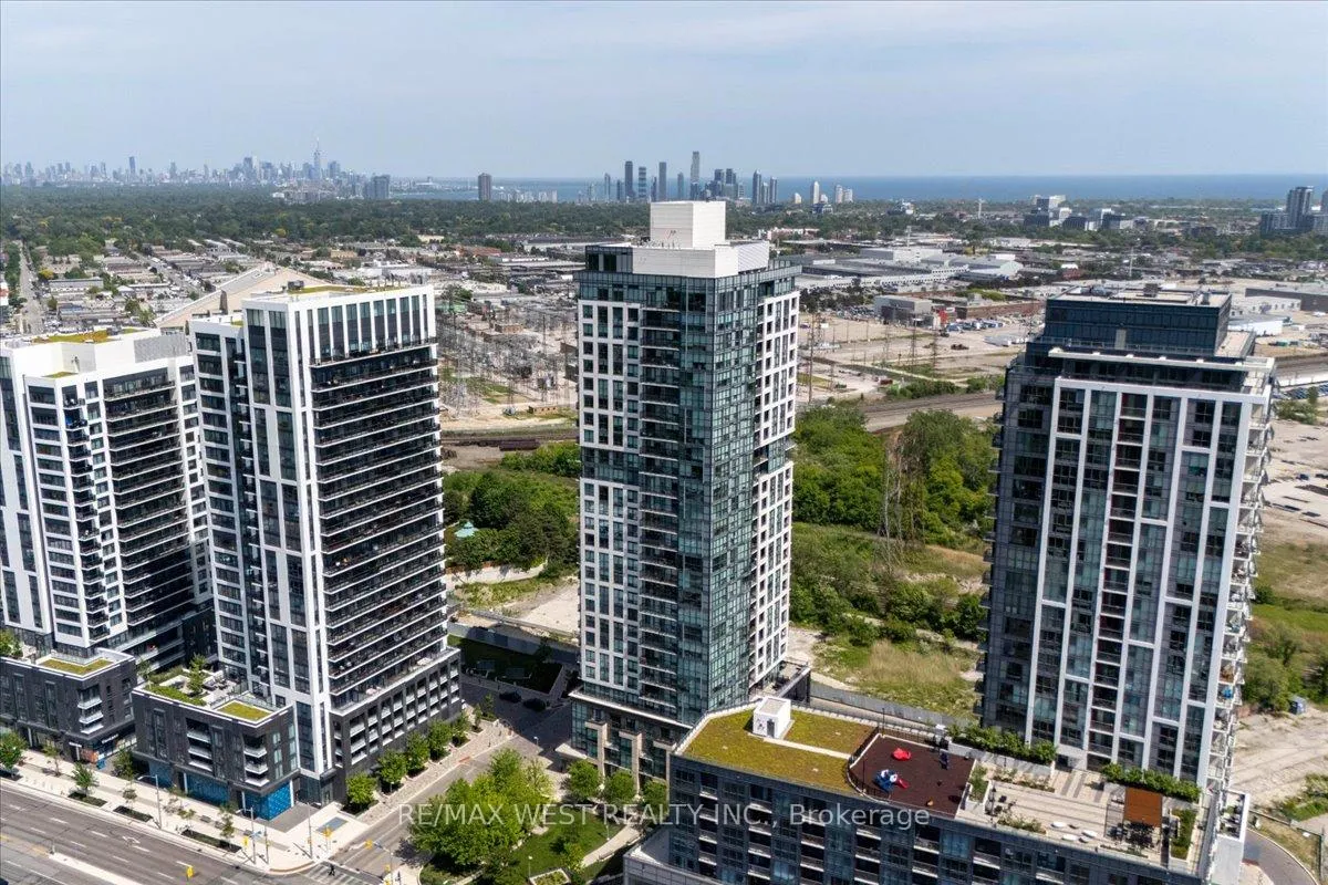 Photo 26 of Unit 306, 20 Thomas Riley Road, Etobicoke, Islington-City Centre West — HOMEH