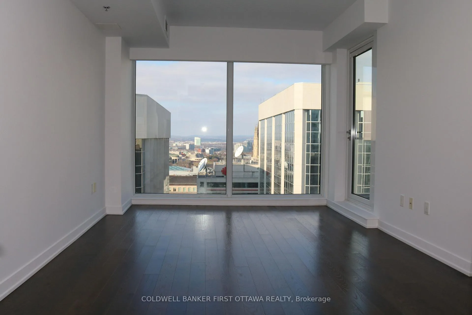Photo 11 of Unit 2013, 199 Slater Street, Ottawa, Ottawa Centre — HOMEH