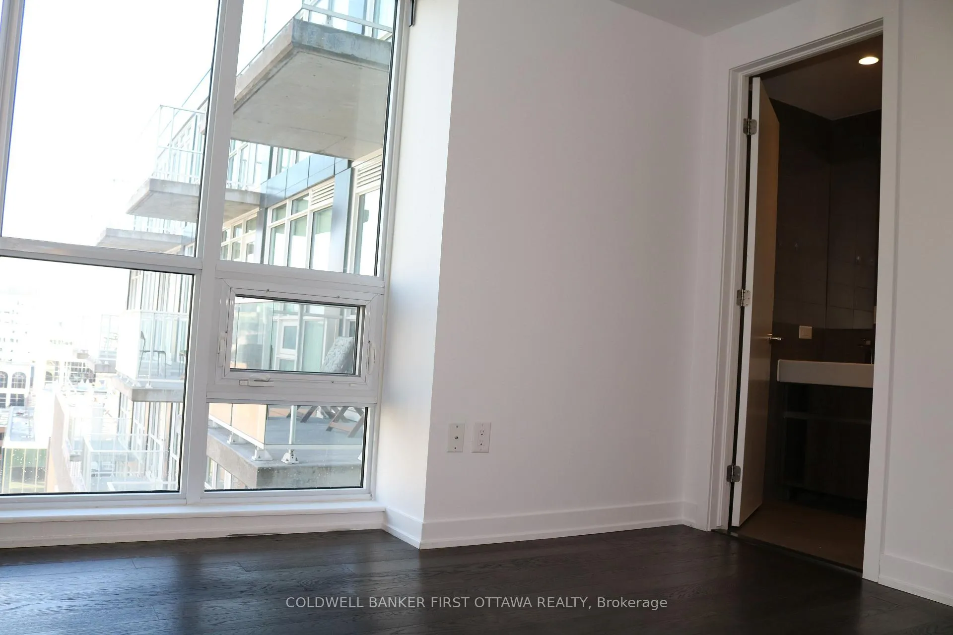 Photo 23 of Unit 2013, 199 Slater Street, Ottawa, Ottawa Centre — HOMEH