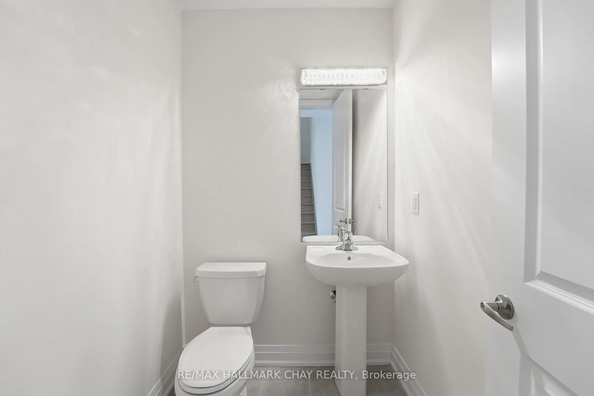 Photo 11 of 25 Del Ray Crescent, Wasaga Beach — HOMEH