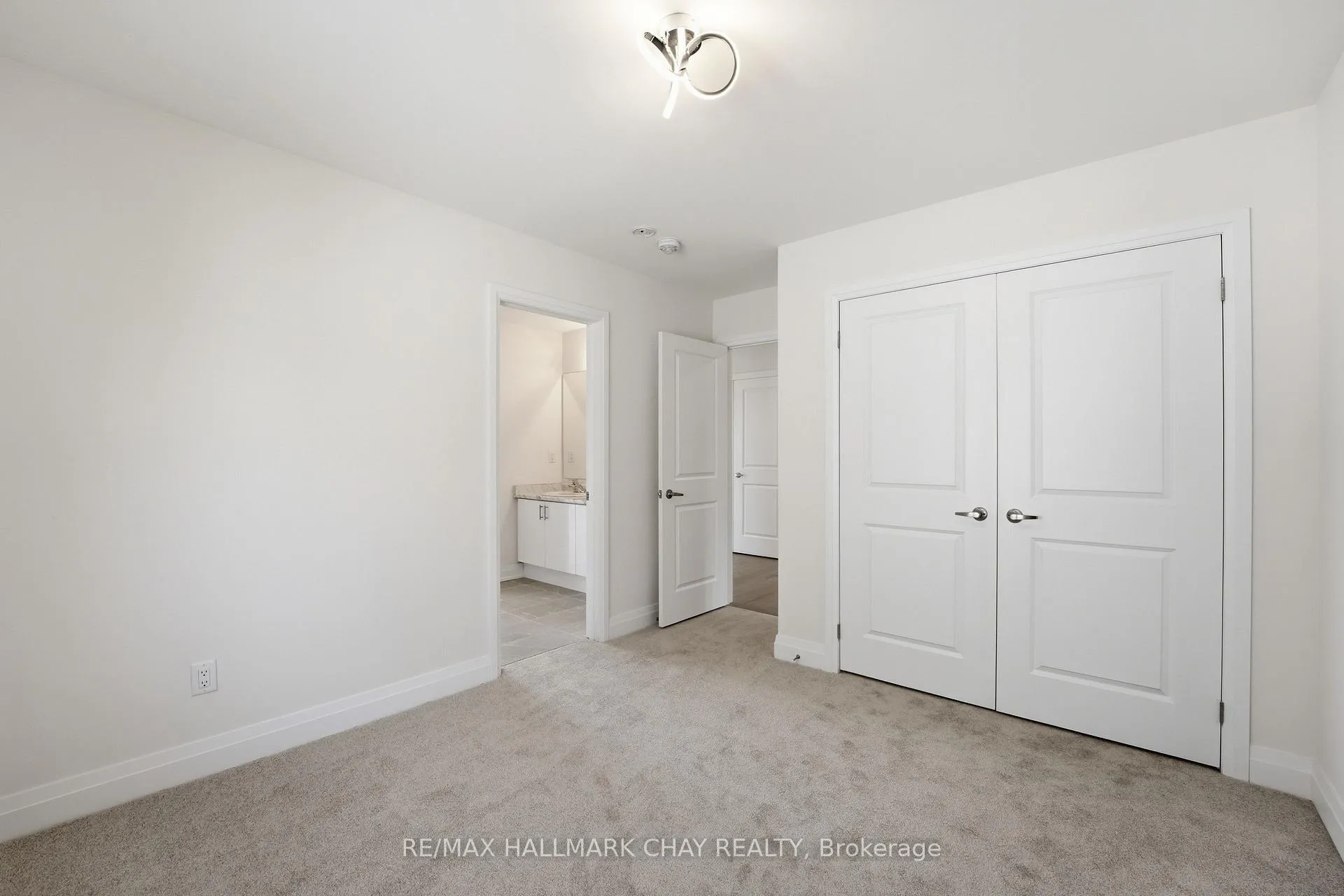 Photo 18 of 25 Del Ray Crescent, Wasaga Beach — HOMEH