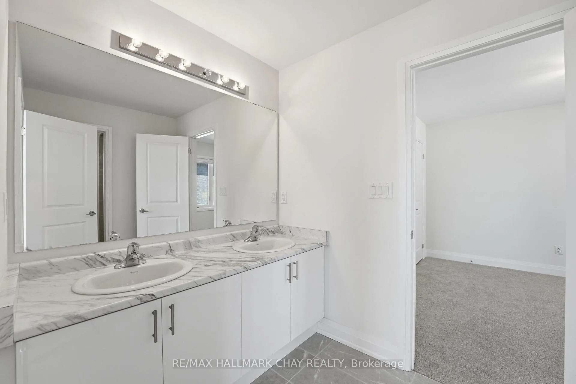 Photo 19 of 25 Del Ray Crescent, Wasaga Beach — HOMEH