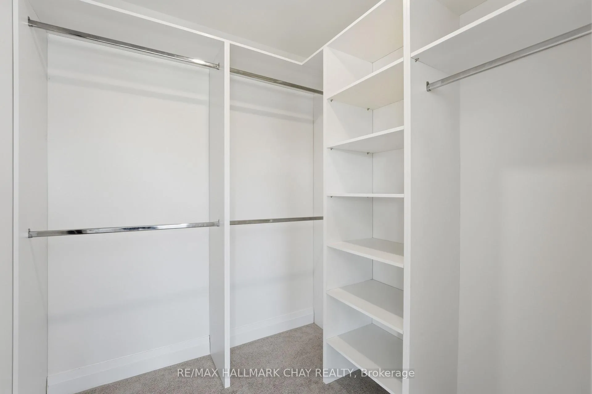 Photo 24 of 25 Del Ray Crescent, Wasaga Beach — HOMEH