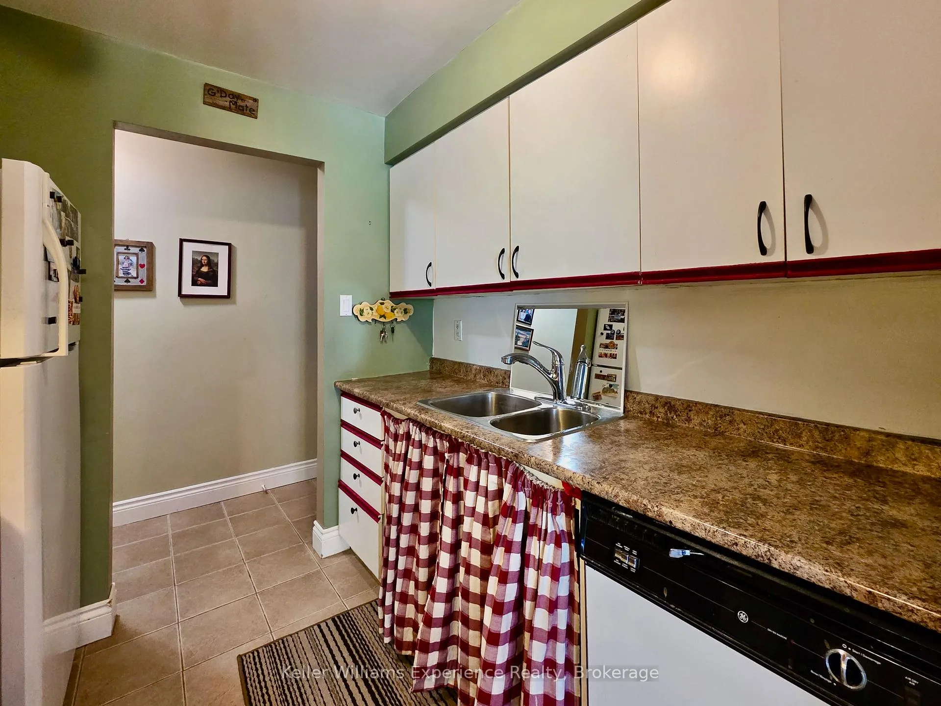 Photo 10 of Unit 102C, 661 Cedar Lane, Bracebridge, Macaulay — HOMEH