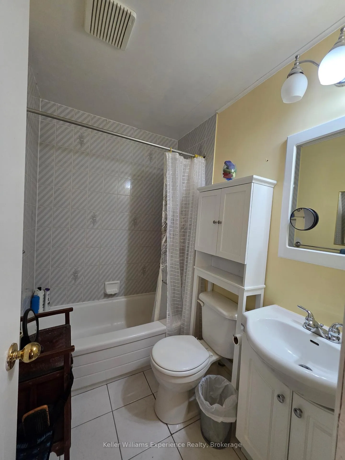 Photo 40 of Unit 102C, 661 Cedar Lane, Bracebridge, Macaulay — HOMEH
