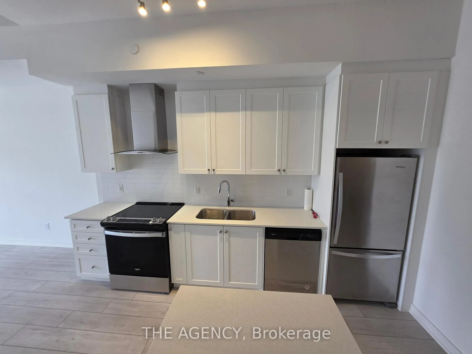 Photo 6 of Unit 215, 55 Duke Street, Kitchener — HOMEH
