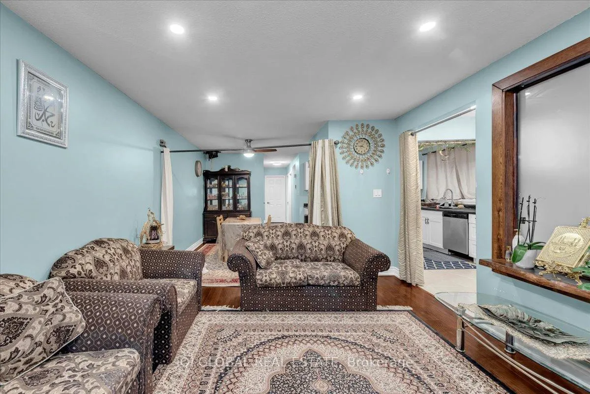 Photo 7 of 134 Thaler Avenue, Kitchener, Centreville Chicopee — HOMEH