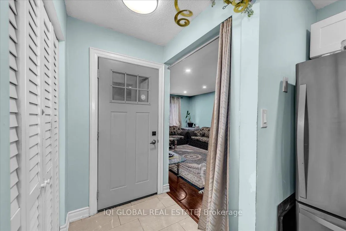 Photo 16 of 134 Thaler Avenue, Kitchener, Centreville Chicopee — HOMEH