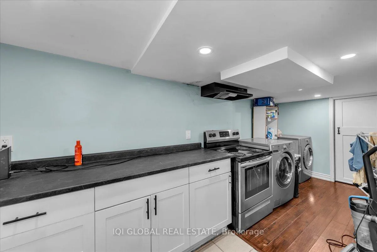Photo 18 of 134 Thaler Avenue, Kitchener, Centreville Chicopee — HOMEH
