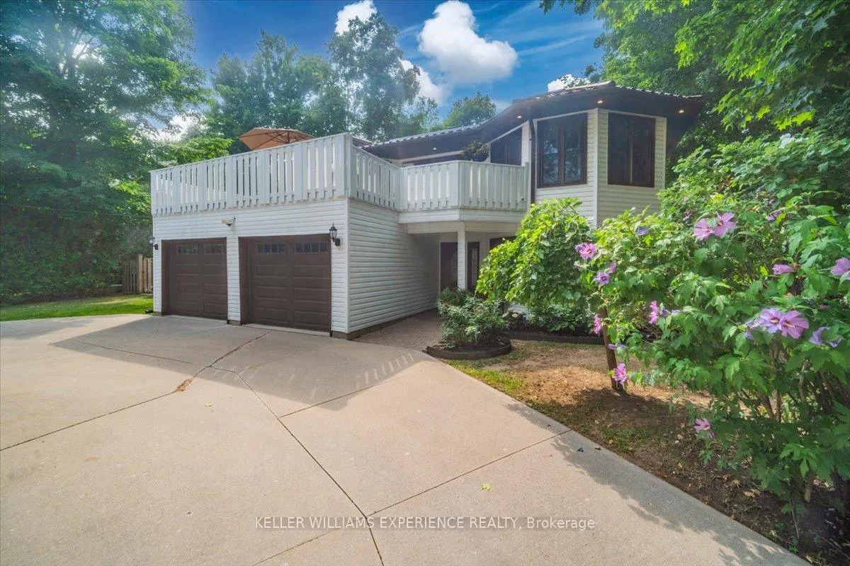 Photo 1 of 2030 Lilac Drive, Innisfil, Alcona — HOMEH