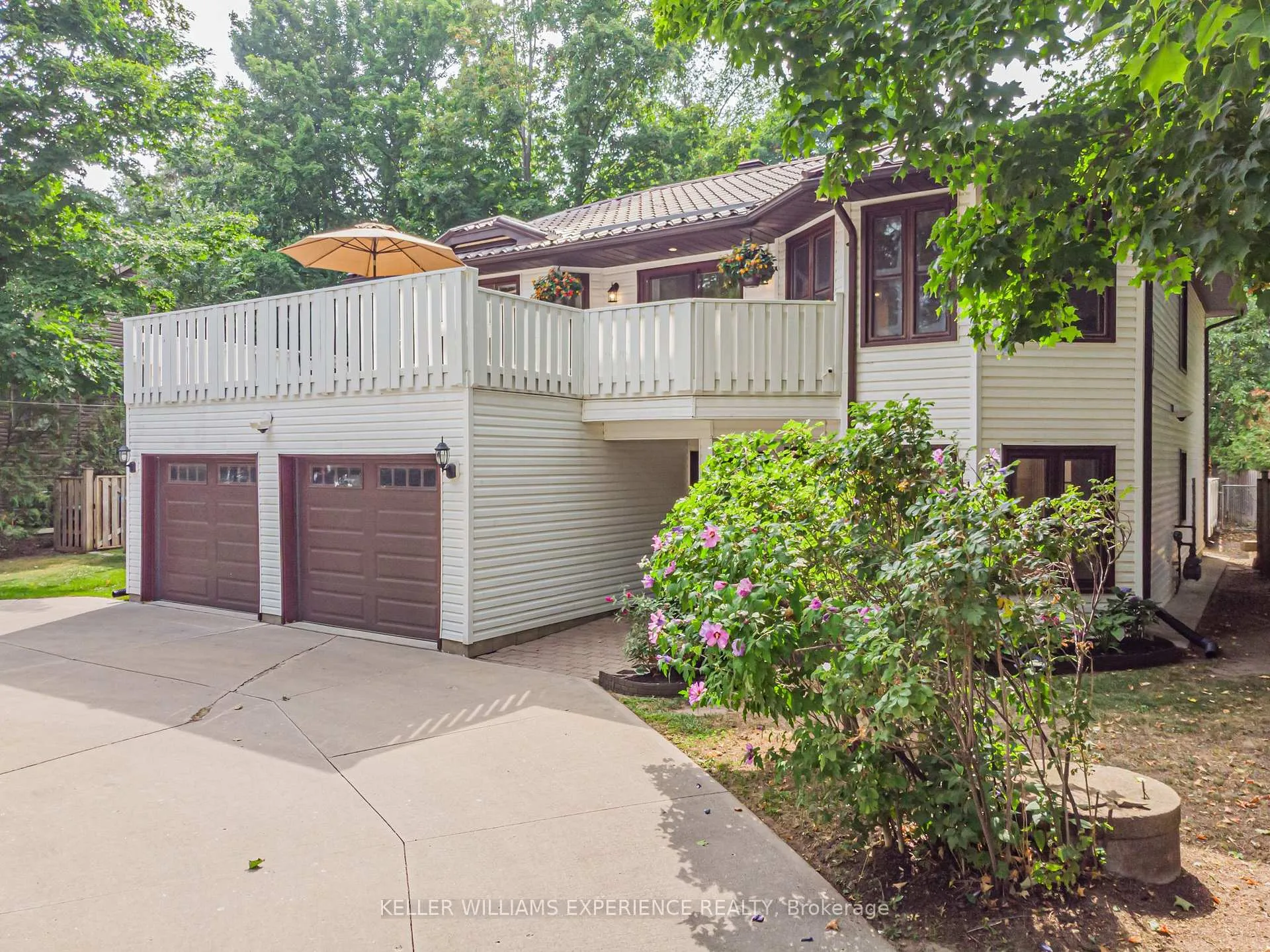 Photo 9 of 2030 Lilac Drive, Innisfil, Alcona — HOMEH