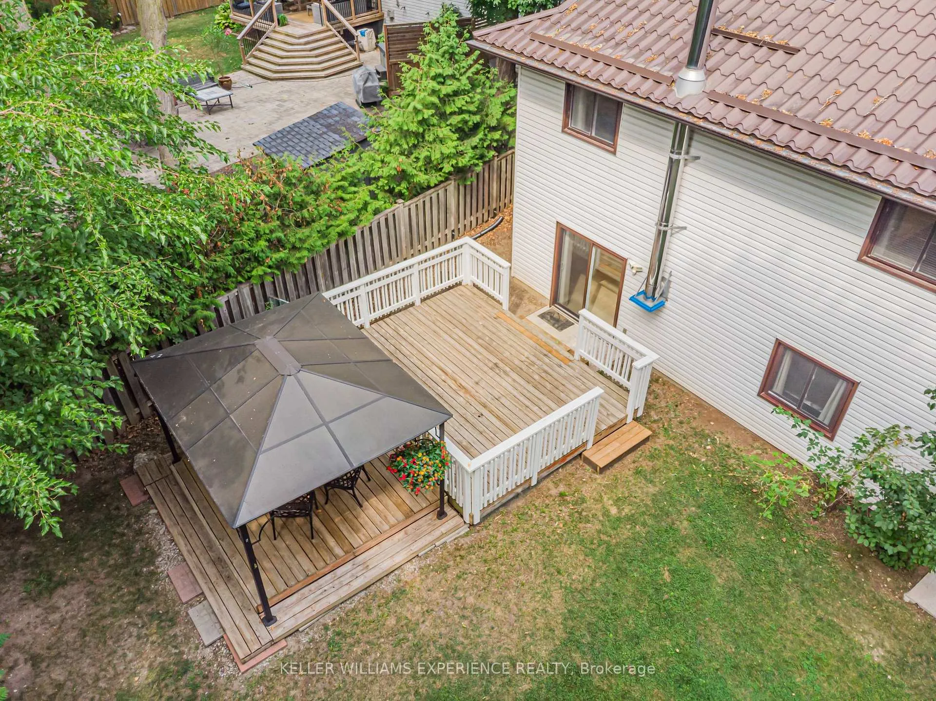 Photo 11 of 2030 Lilac Drive, Innisfil, Alcona — HOMEH