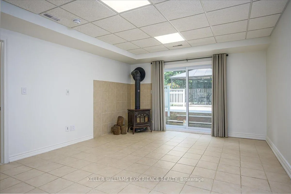 Photo 23 of 2030 Lilac Drive, Innisfil, Alcona — HOMEH