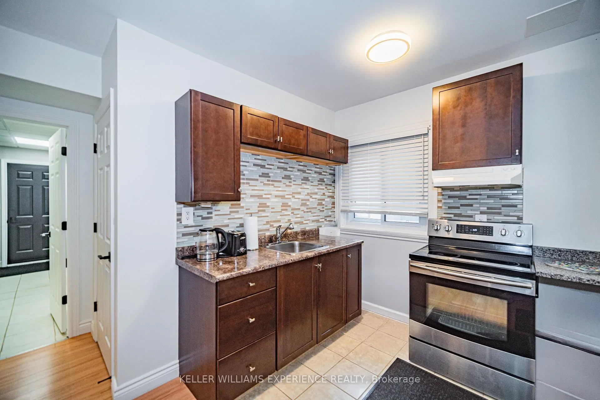 Photo 44 of 2030 Lilac Drive, Innisfil, Alcona — HOMEH