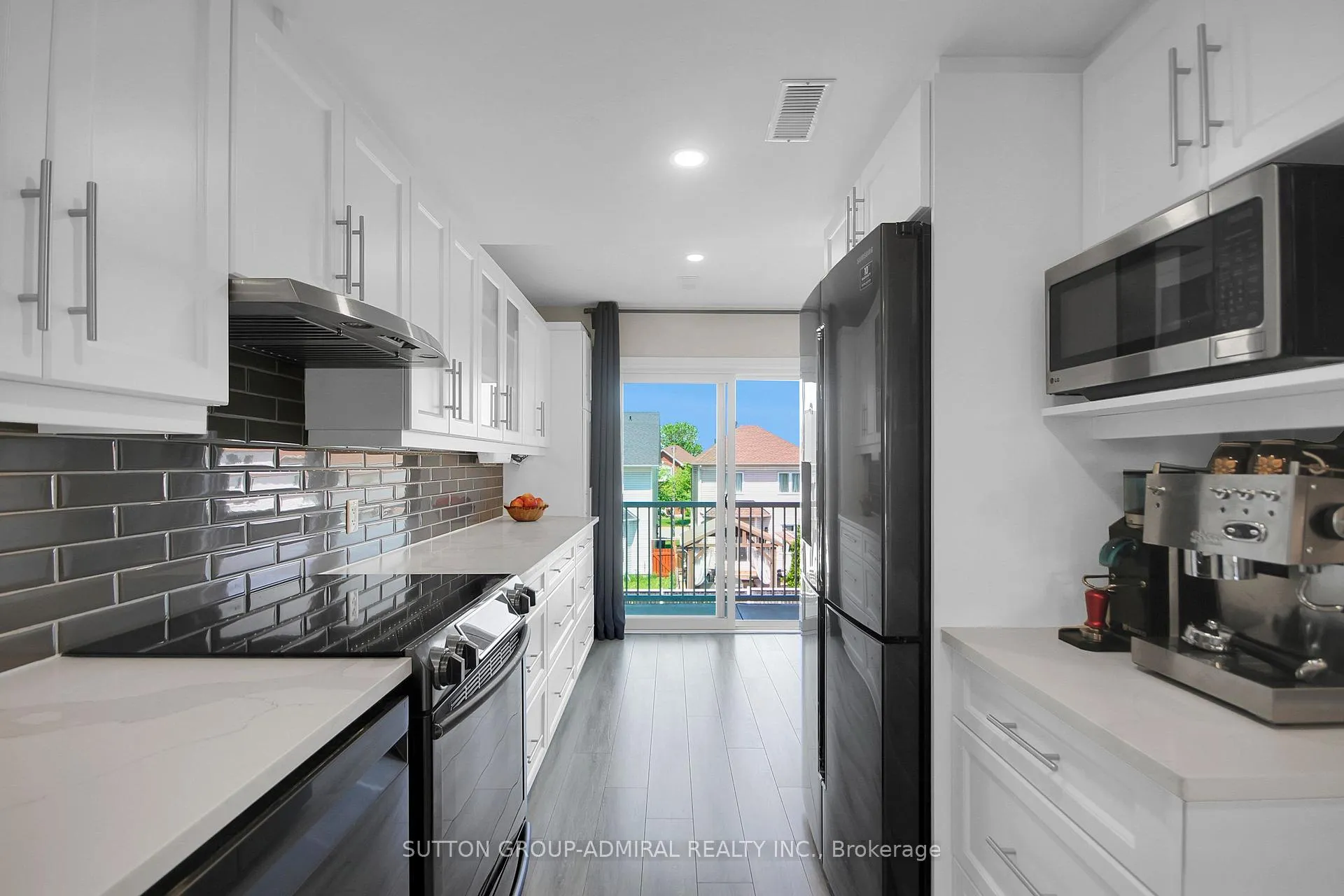 Photo 6 of 439B Chapman Mills Drive, Ottawa, Barrhaven - Strandherd — HOMEH