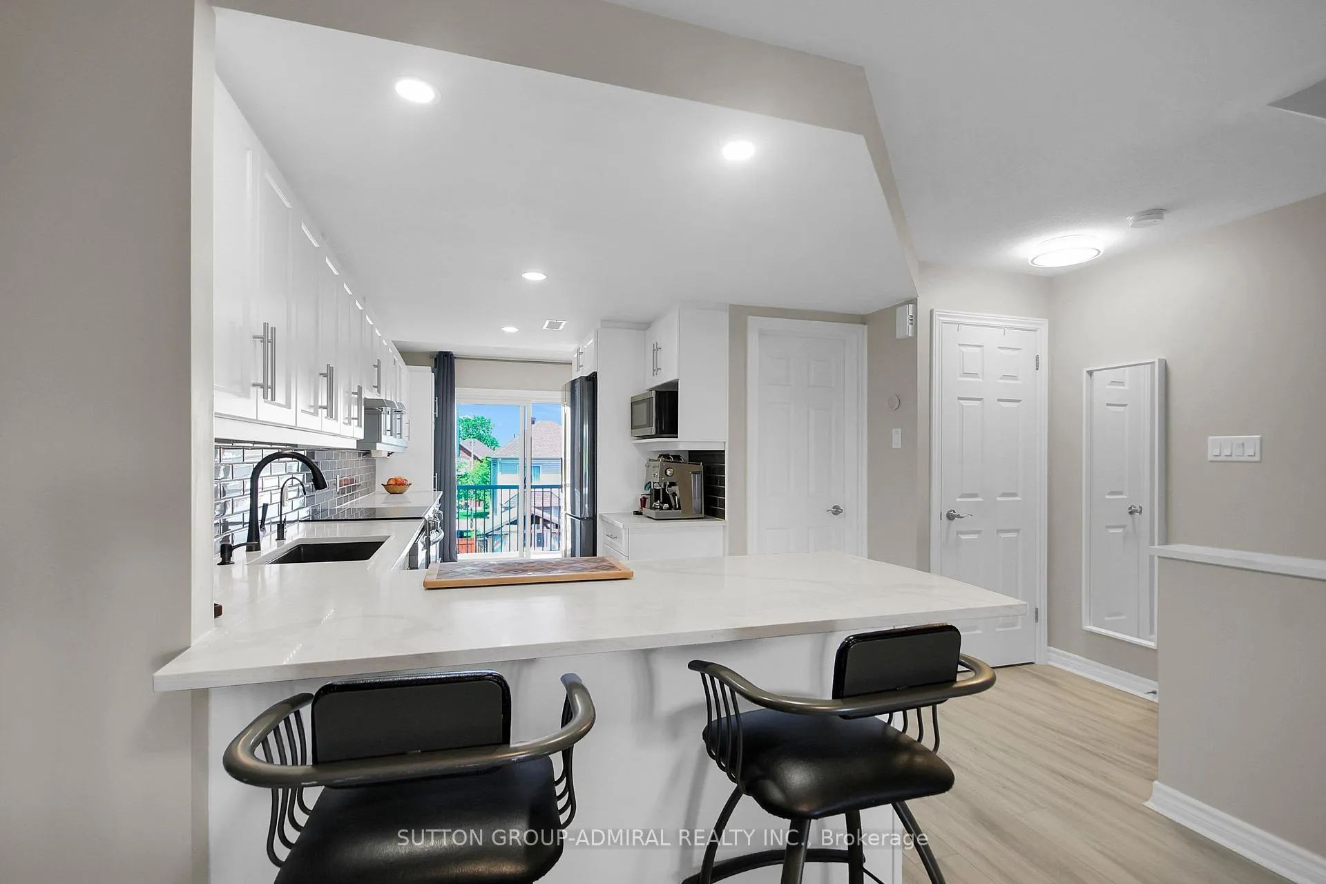 Photo 8 of 439B Chapman Mills Drive, Ottawa, Barrhaven - Strandherd — HOMEH