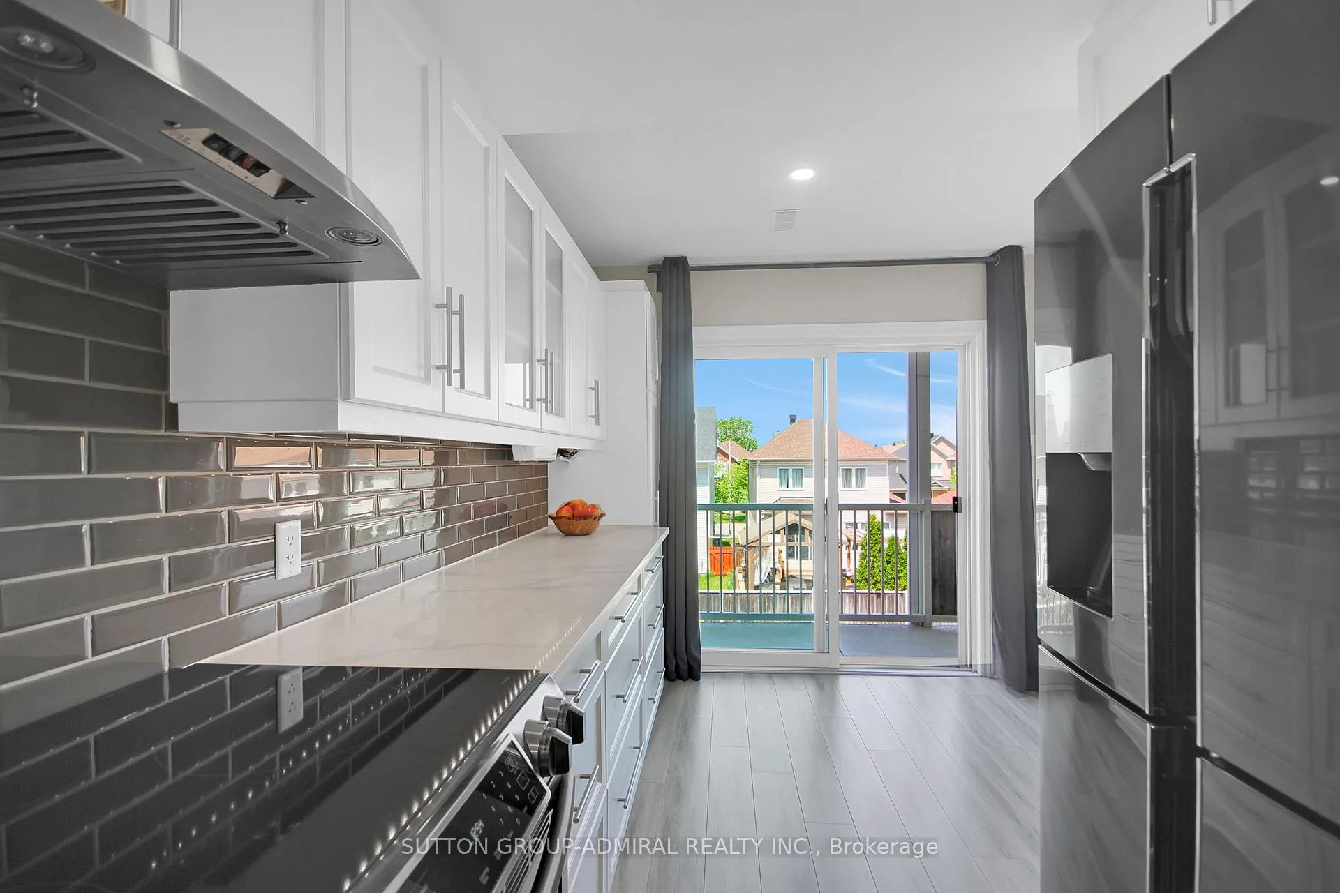 Photo 9 of 439B Chapman Mills Drive, Ottawa, Barrhaven - Strandherd — HOMEH