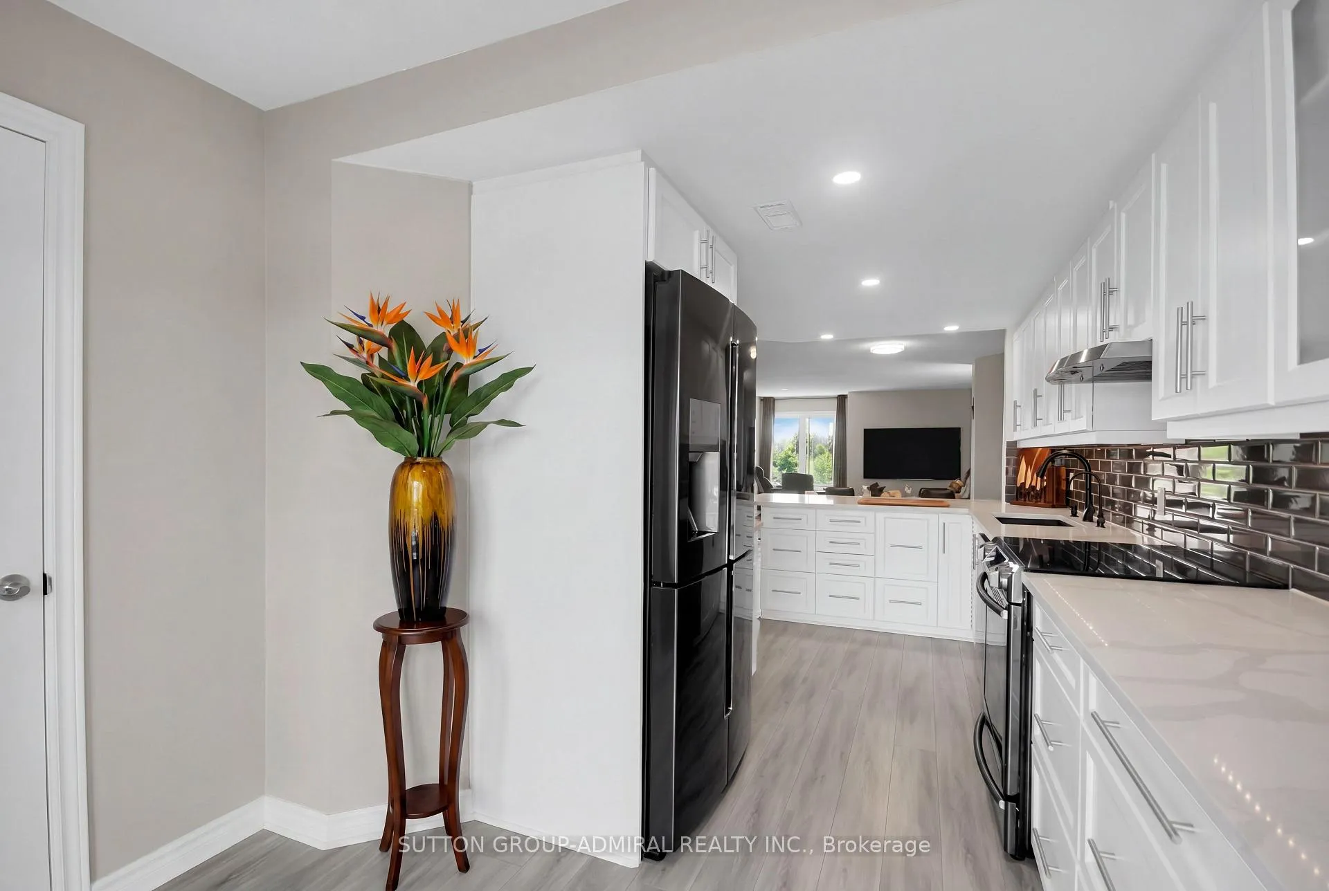 Photo 14 of 439B Chapman Mills Drive, Ottawa, Barrhaven - Strandherd — HOMEH