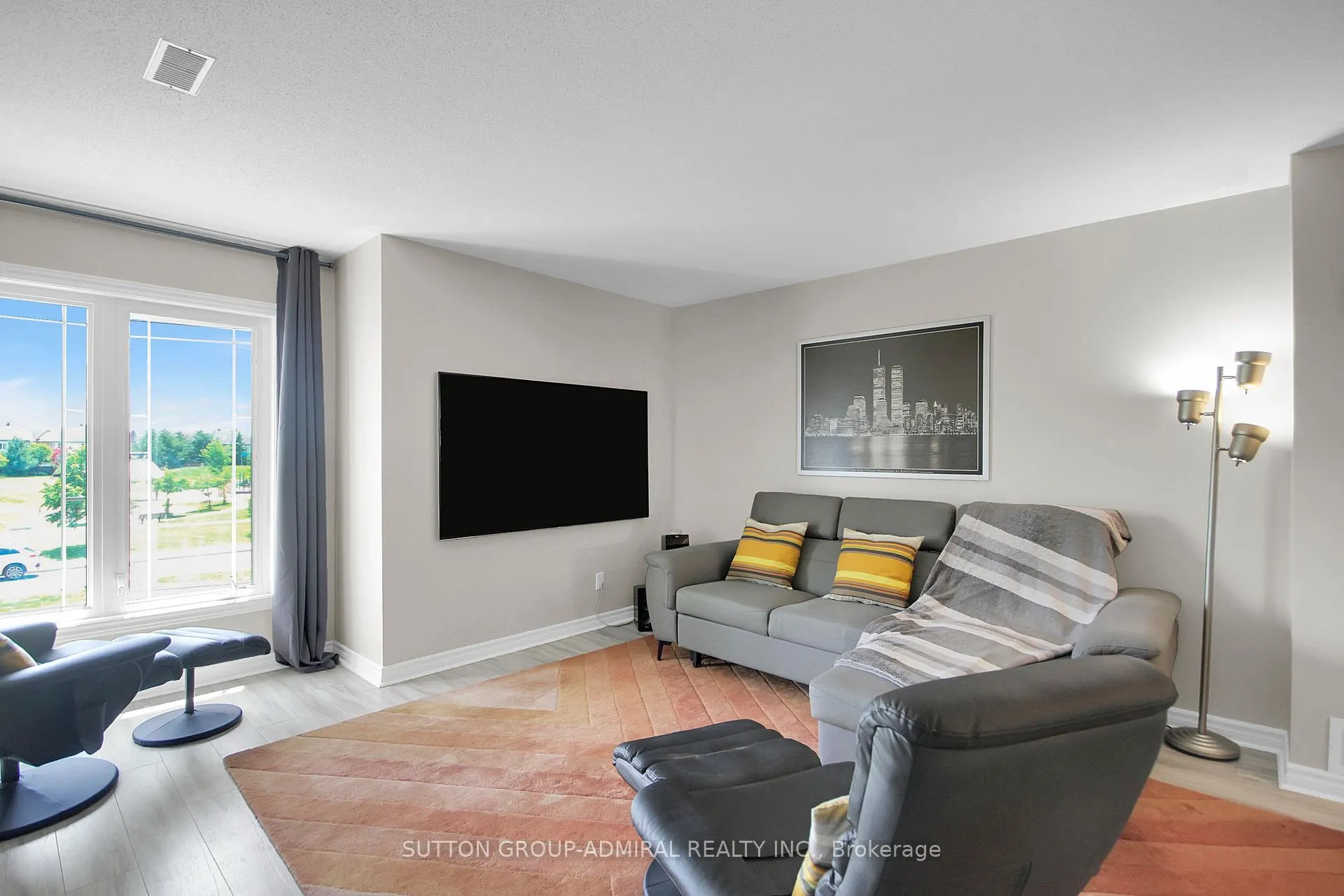 Photo 19 of 439B Chapman Mills Drive, Ottawa, Barrhaven - Strandherd — HOMEH