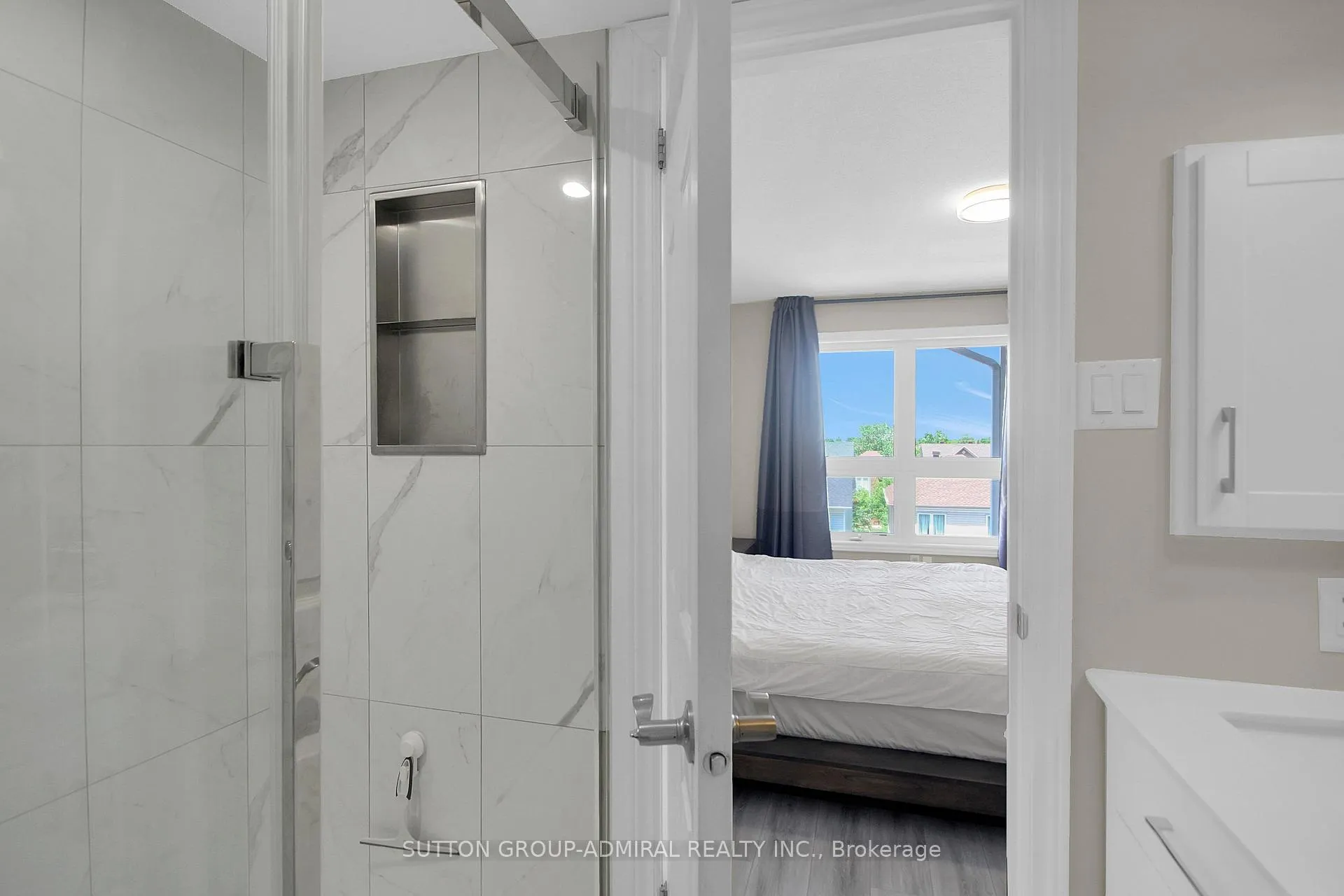 Photo 30 of 439B Chapman Mills Drive, Ottawa, Barrhaven - Strandherd — HOMEH