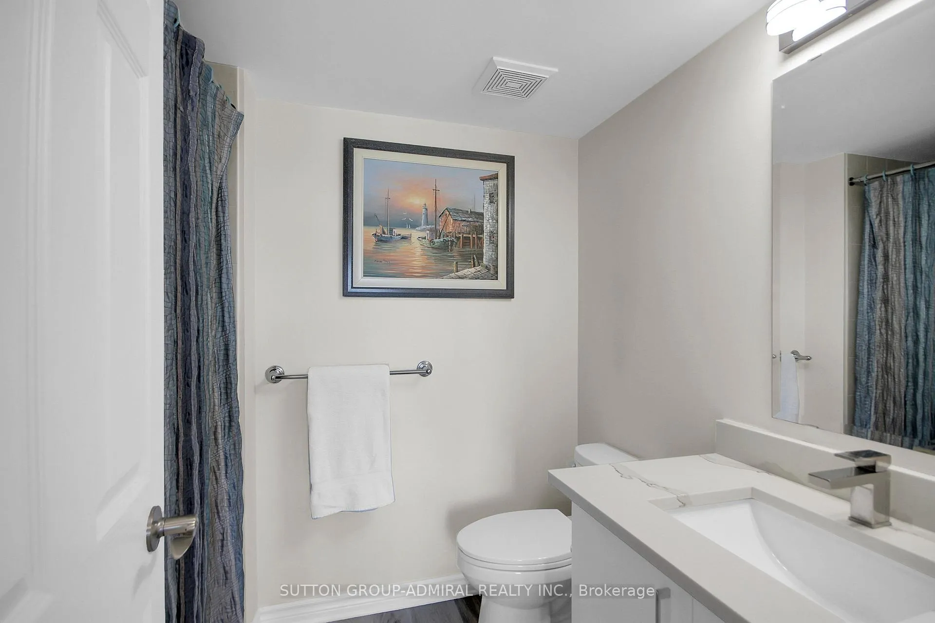 Photo 33 of 439B Chapman Mills Drive, Ottawa, Barrhaven - Strandherd — HOMEH