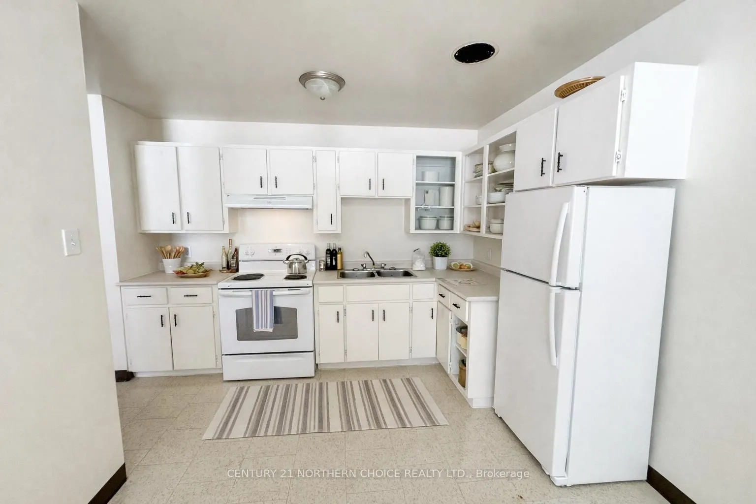 Photo 4 of 47/49 Birch Drive, Ear Falls — HOMEH