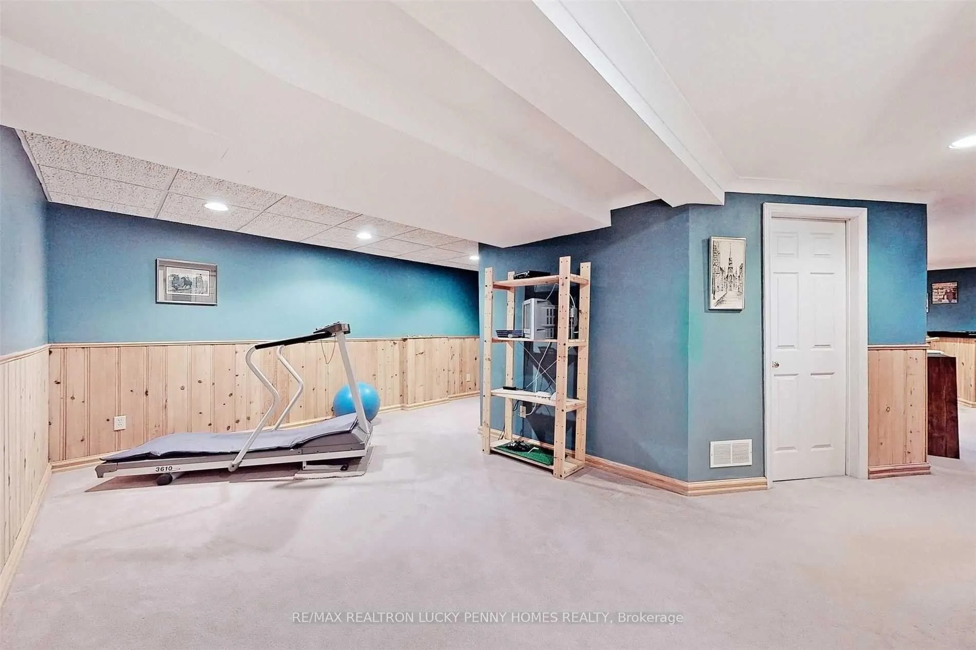 Photo 18 of 57 Windridge Drive, Markham, Bullock — HOMEH
