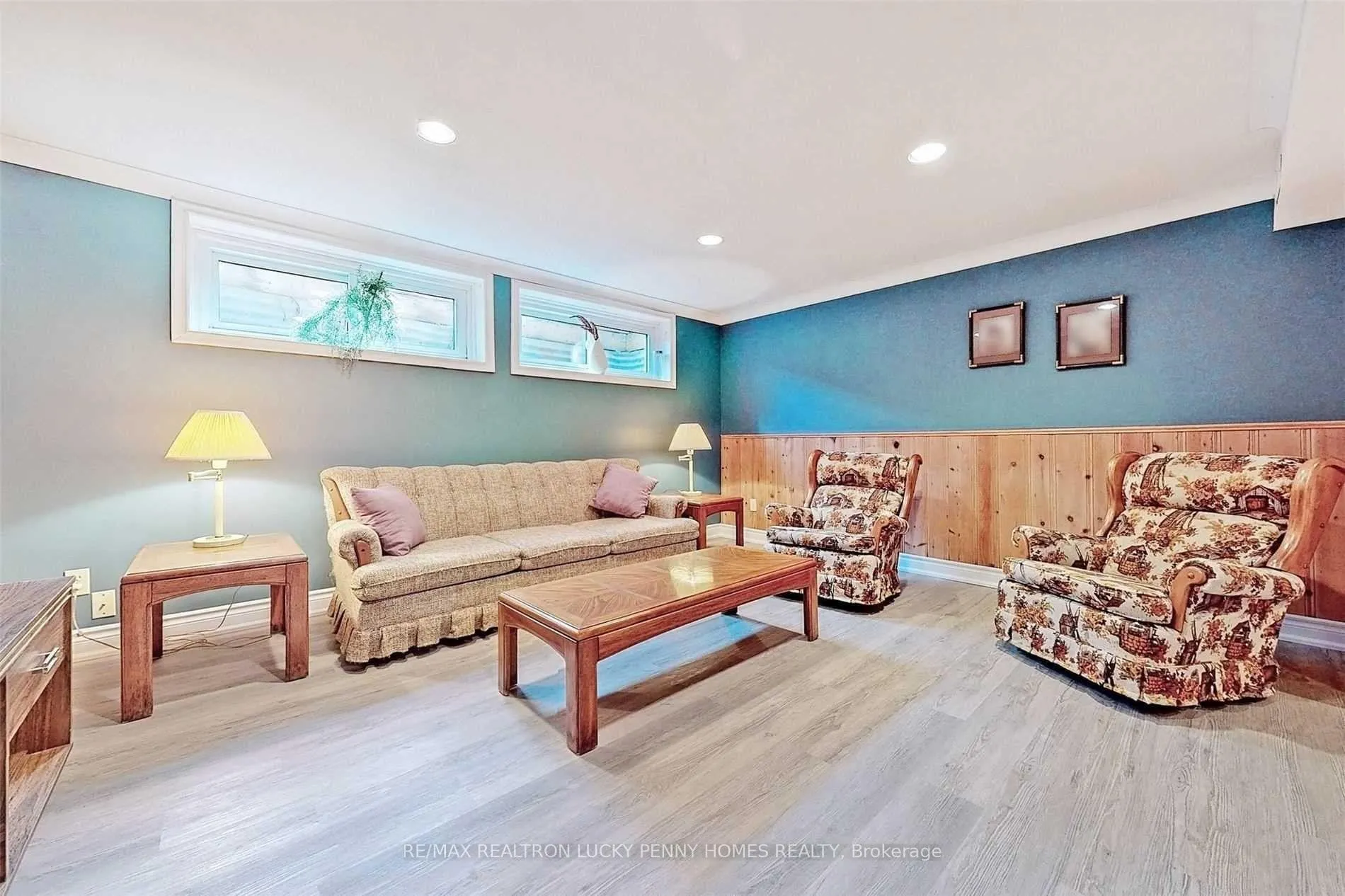 Photo 24 of 57 Windridge Drive, Markham, Bullock — HOMEH