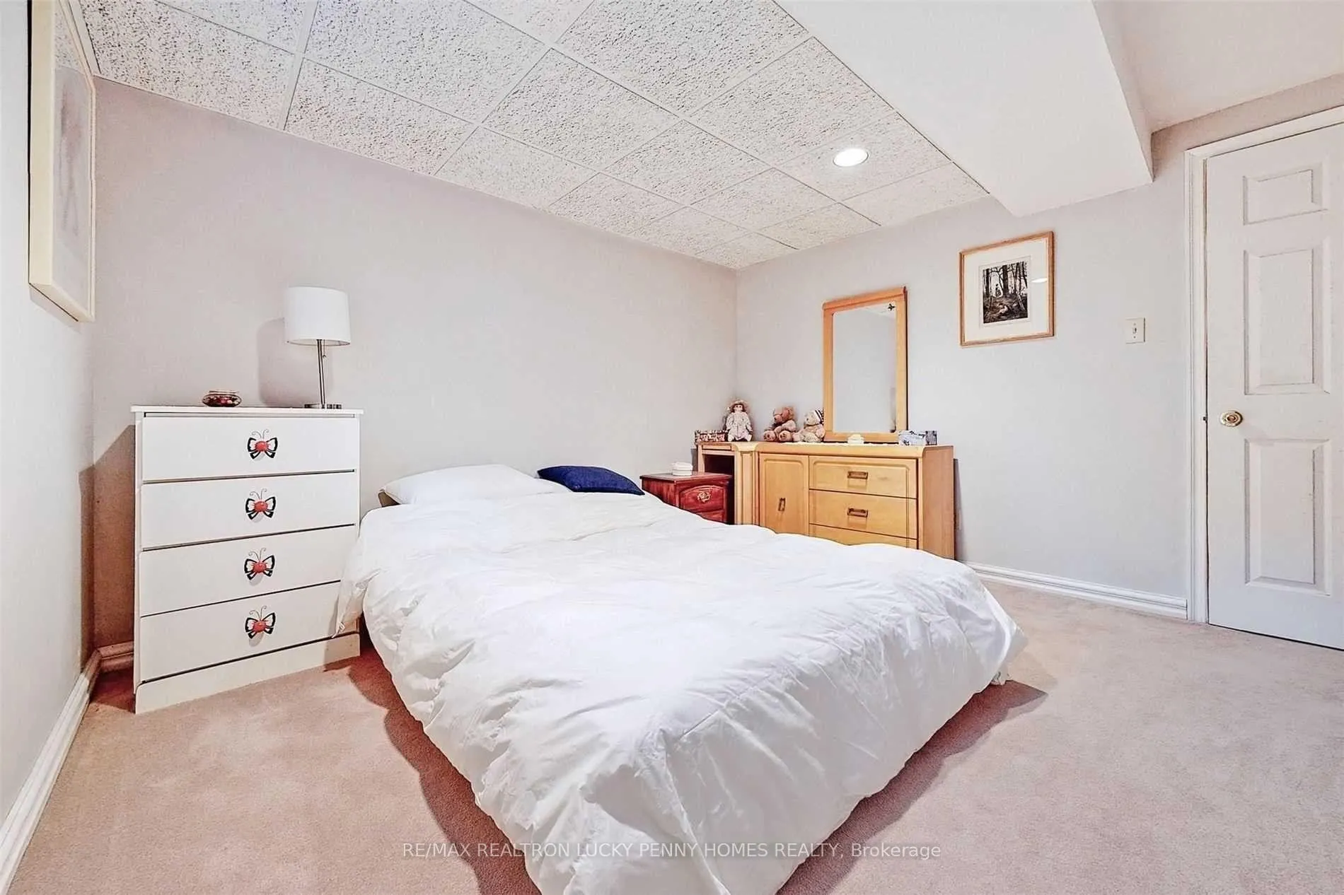Photo 28 of 57 Windridge Drive, Markham, Bullock — HOMEH