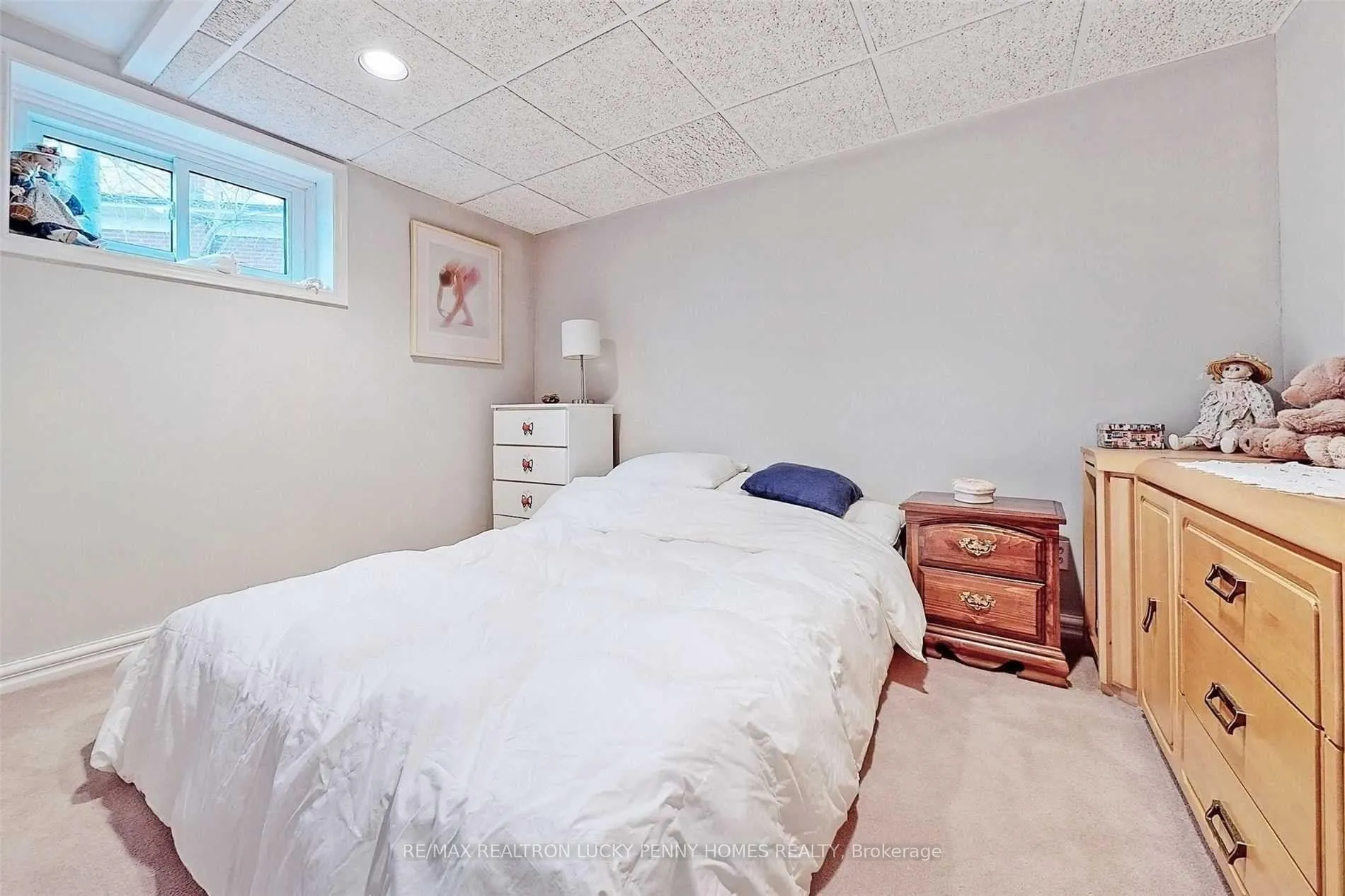 Photo 29 of 57 Windridge Drive, Markham, Bullock — HOMEH