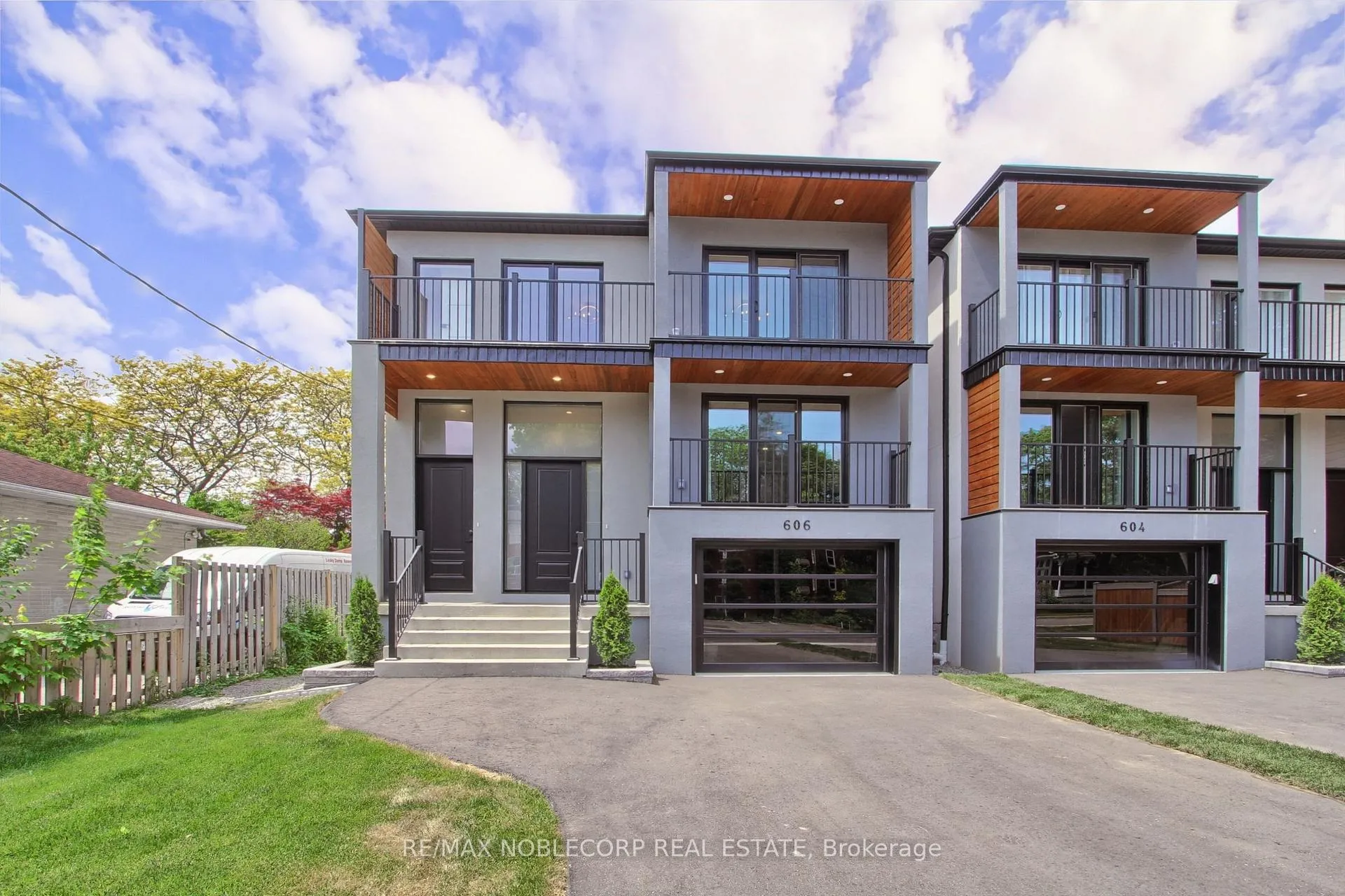 Photo 1 of 606 Green Street, Whitby, Downtown Whitby — HOMEH