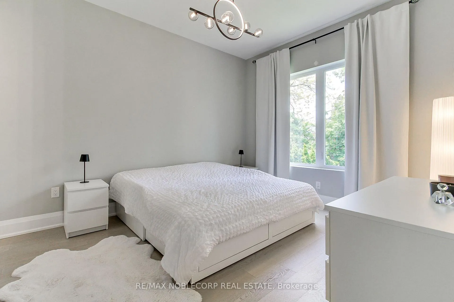 Photo 16 of 606 Green Street, Whitby, Downtown Whitby — HOMEH