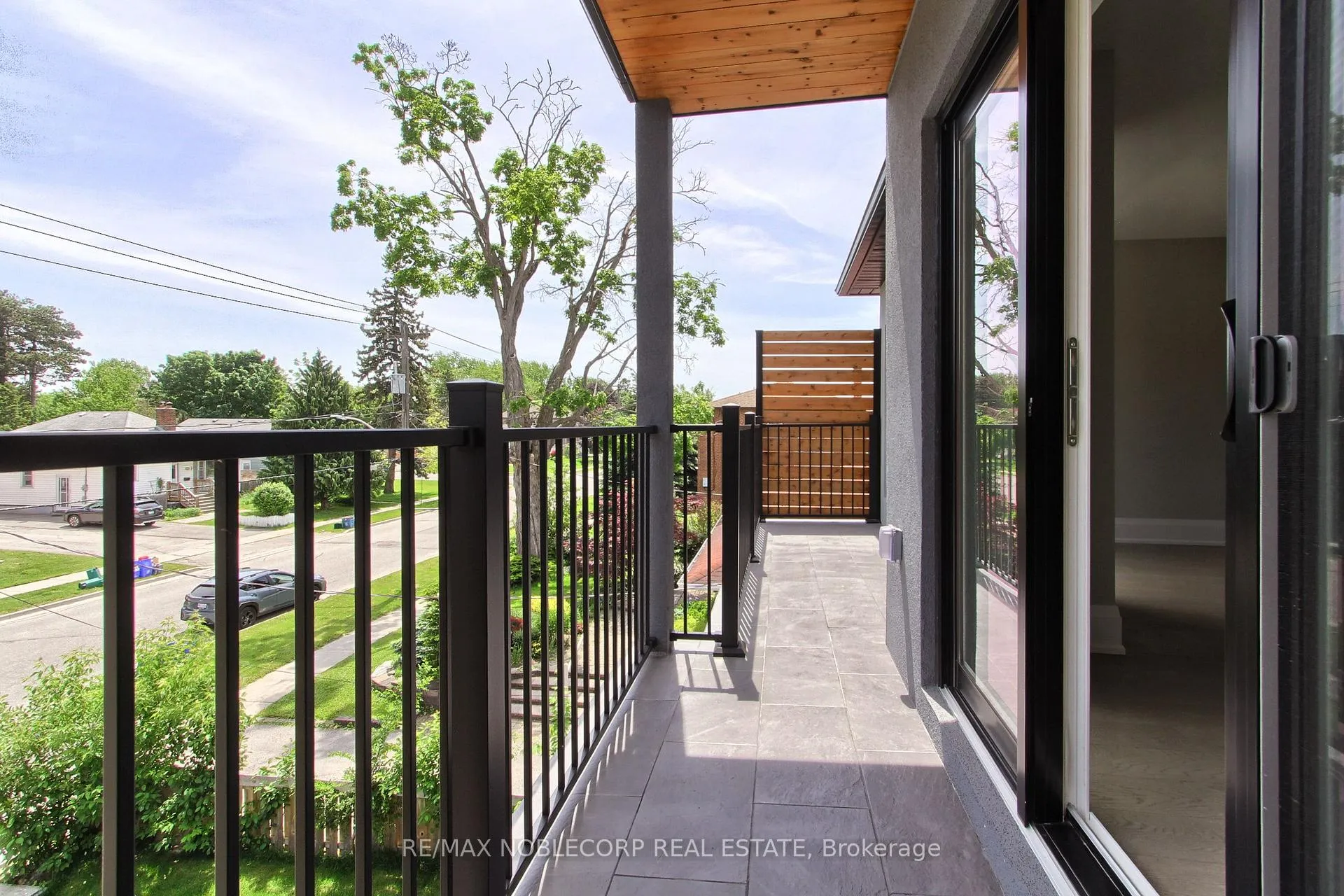 Photo 31 of 606 Green Street, Whitby, Downtown Whitby — HOMEH