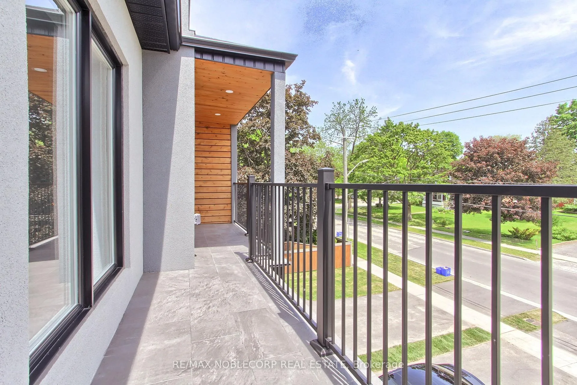 Photo 32 of 606 Green Street, Whitby, Downtown Whitby — HOMEH