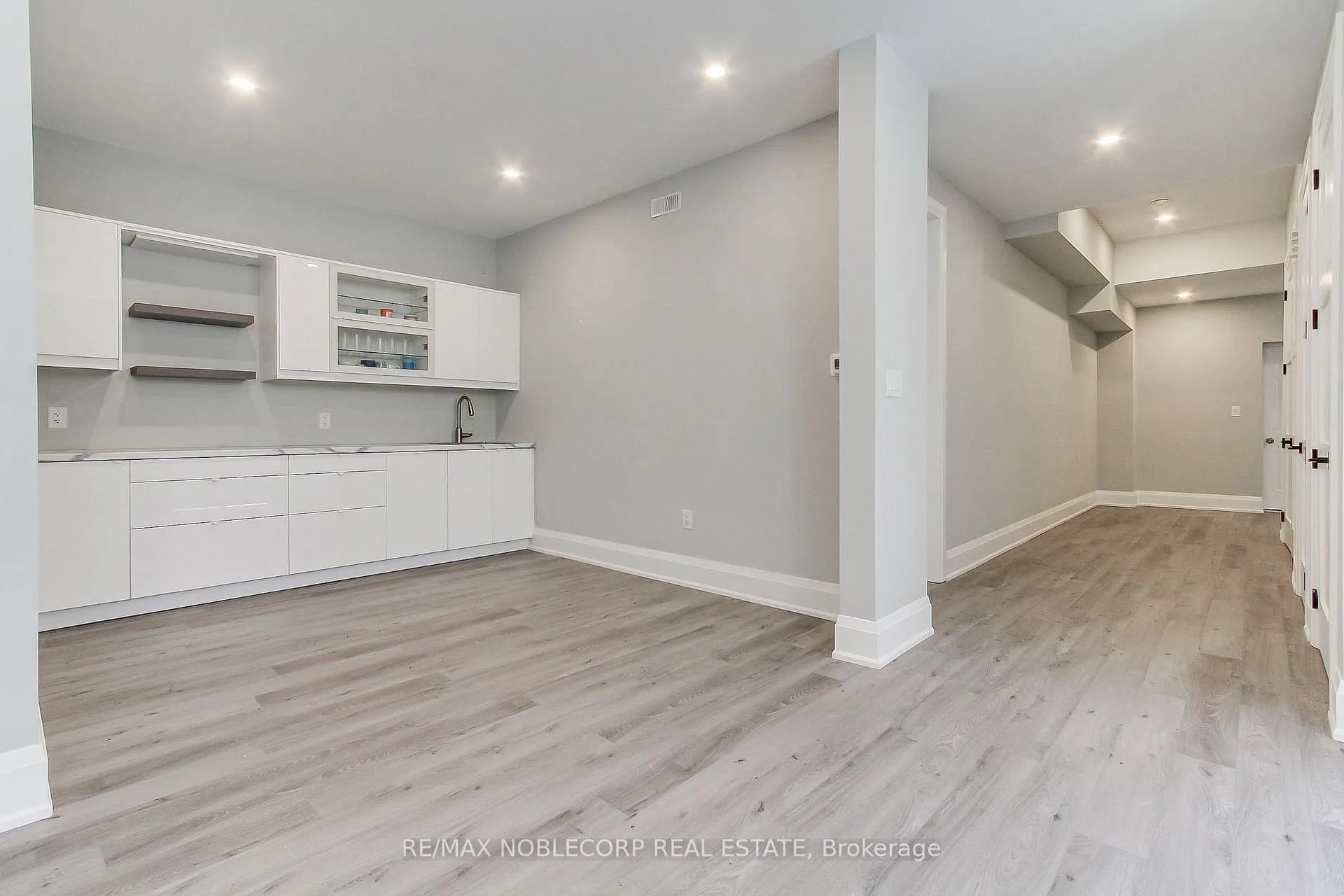 Photo 40 of 606 Green Street, Whitby, Downtown Whitby — HOMEH