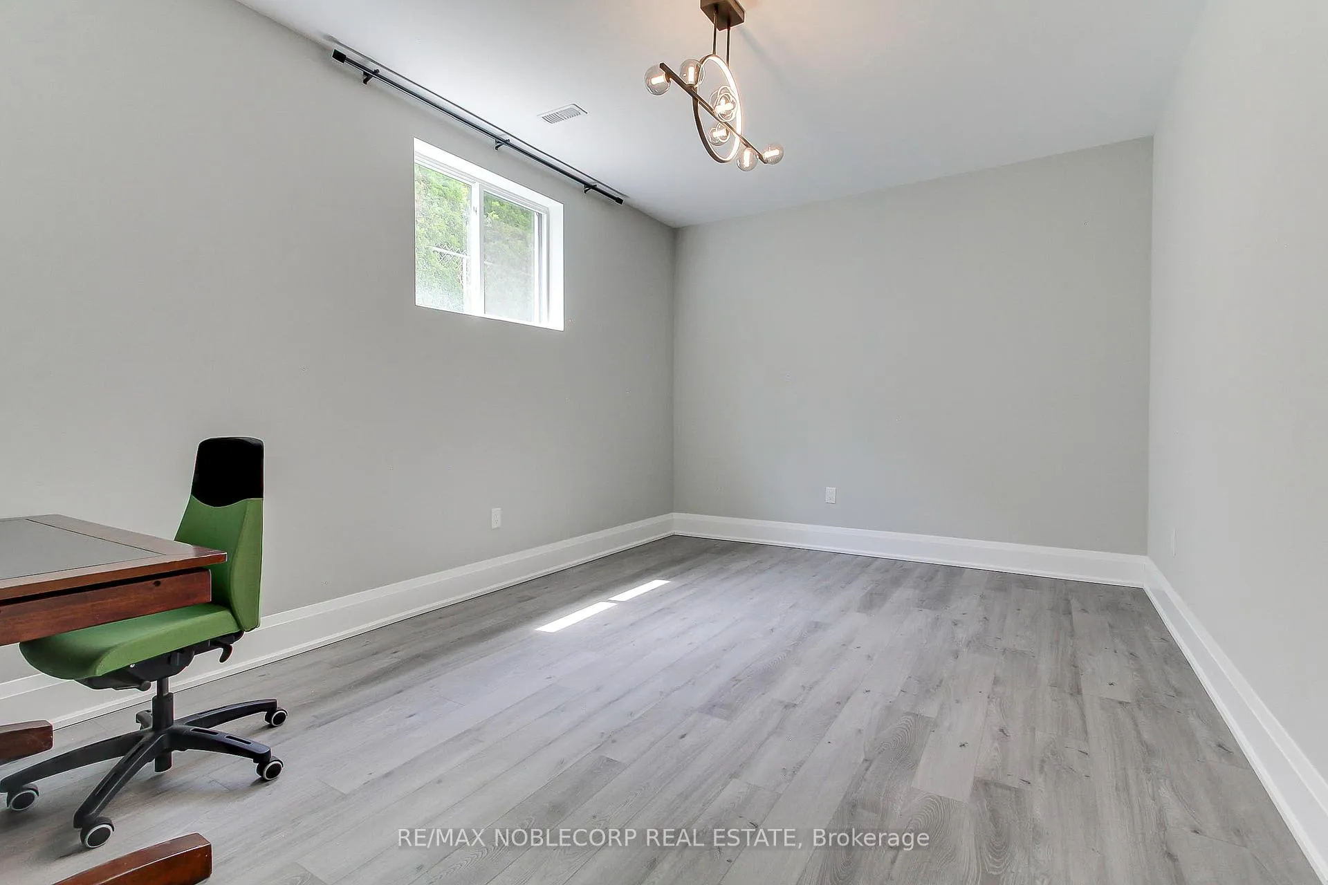 Photo 43 of 606 Green Street, Whitby, Downtown Whitby — HOMEH