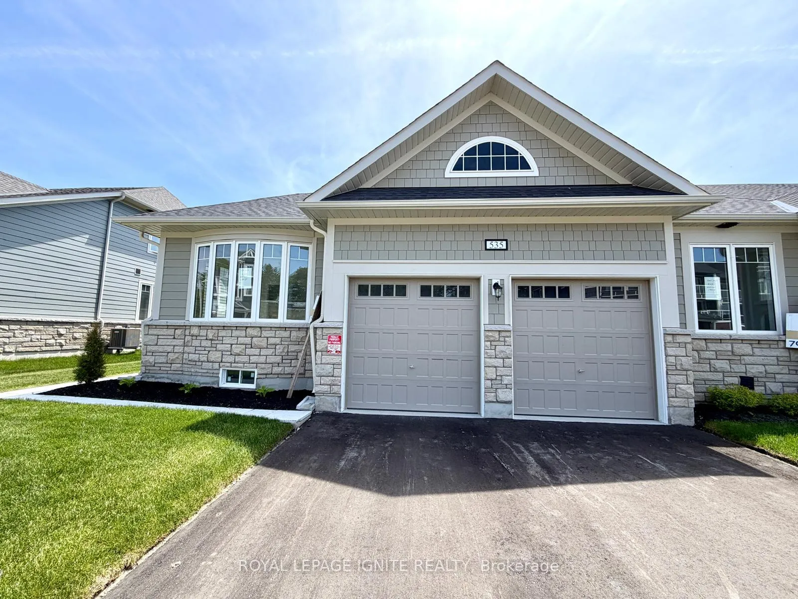 Photo 1 of 535 Hudson Crescent, Midland — HOMEH
