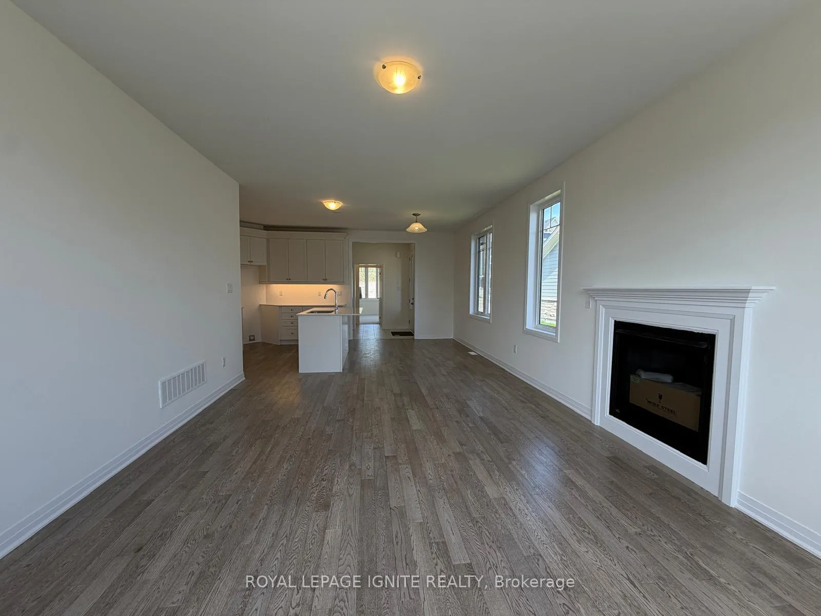 Photo 14 of 535 Hudson Crescent, Midland — HOMEH