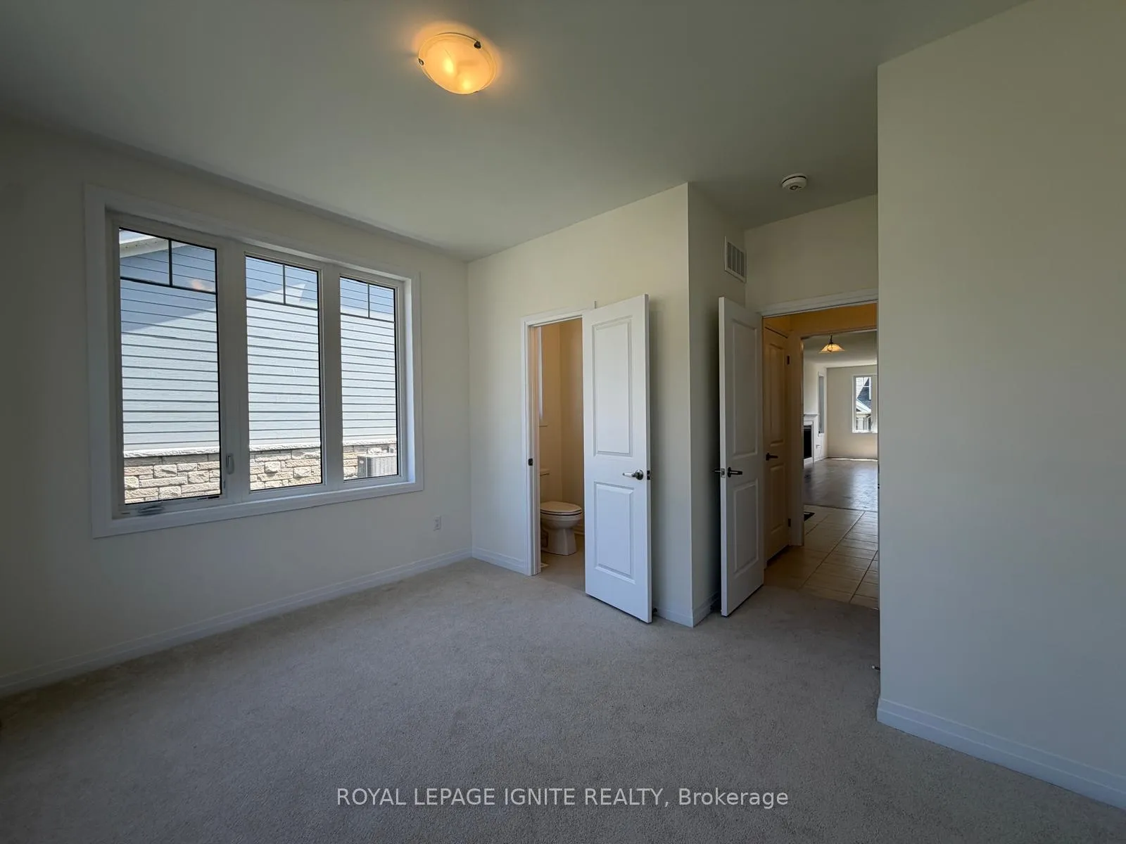 Photo 16 of 535 Hudson Crescent, Midland — HOMEH